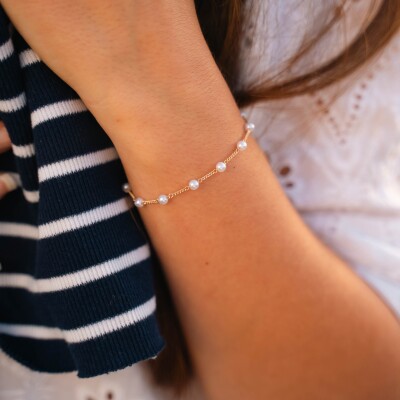 Bracelet en plaqué or et perles d'imitation, 18cm