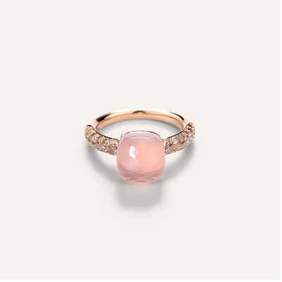 Bague Pomellato Nudo Classic en or rose, or blanc, diamants cognac, calcédoine et quartz rose