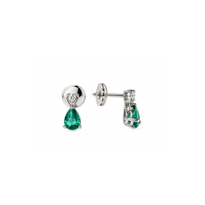 Boucles d'oreilles Emeraude & Diamants en or blanc