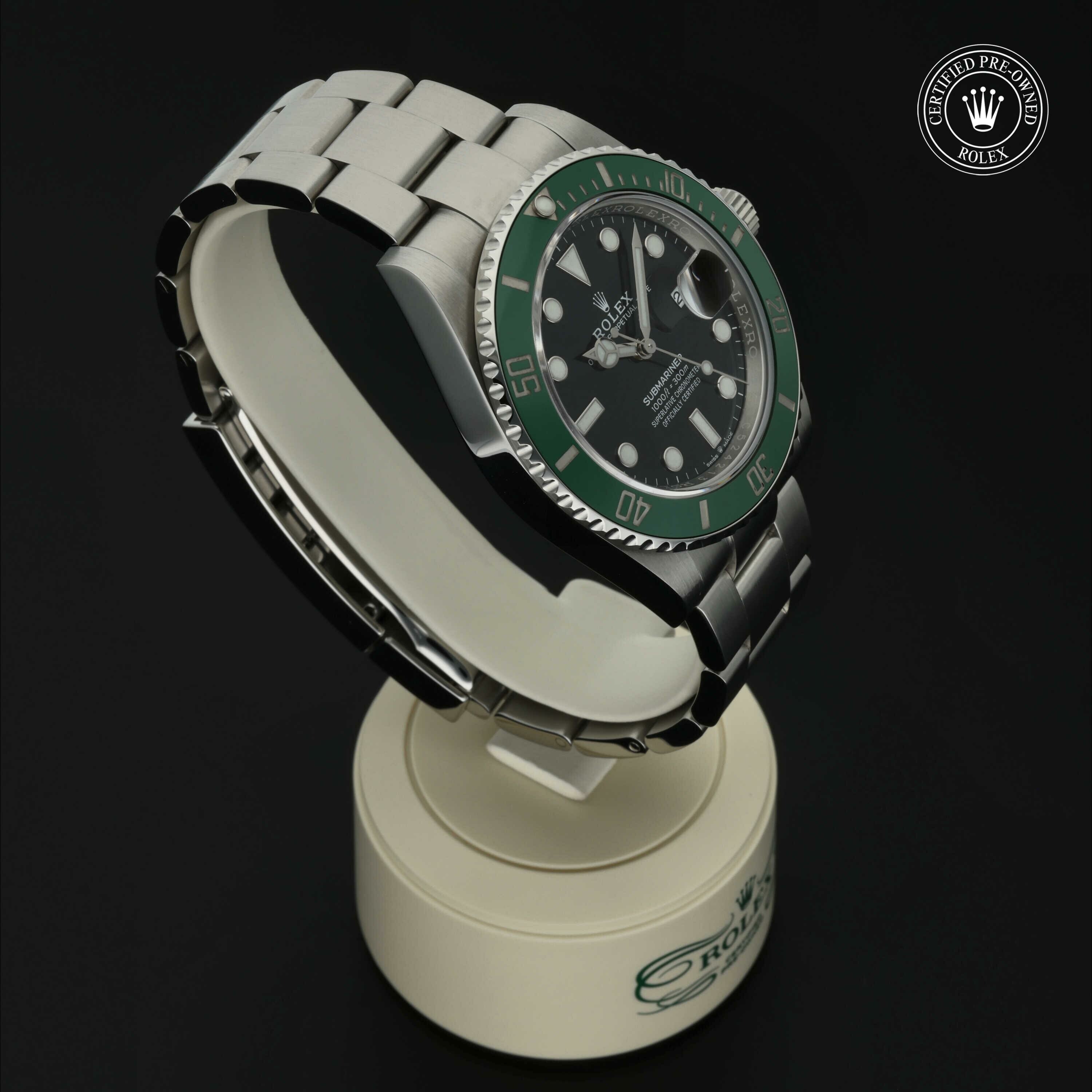 Rolex Submariner Date in Staal M126610LV-0002 at Hall of Time - vue 31