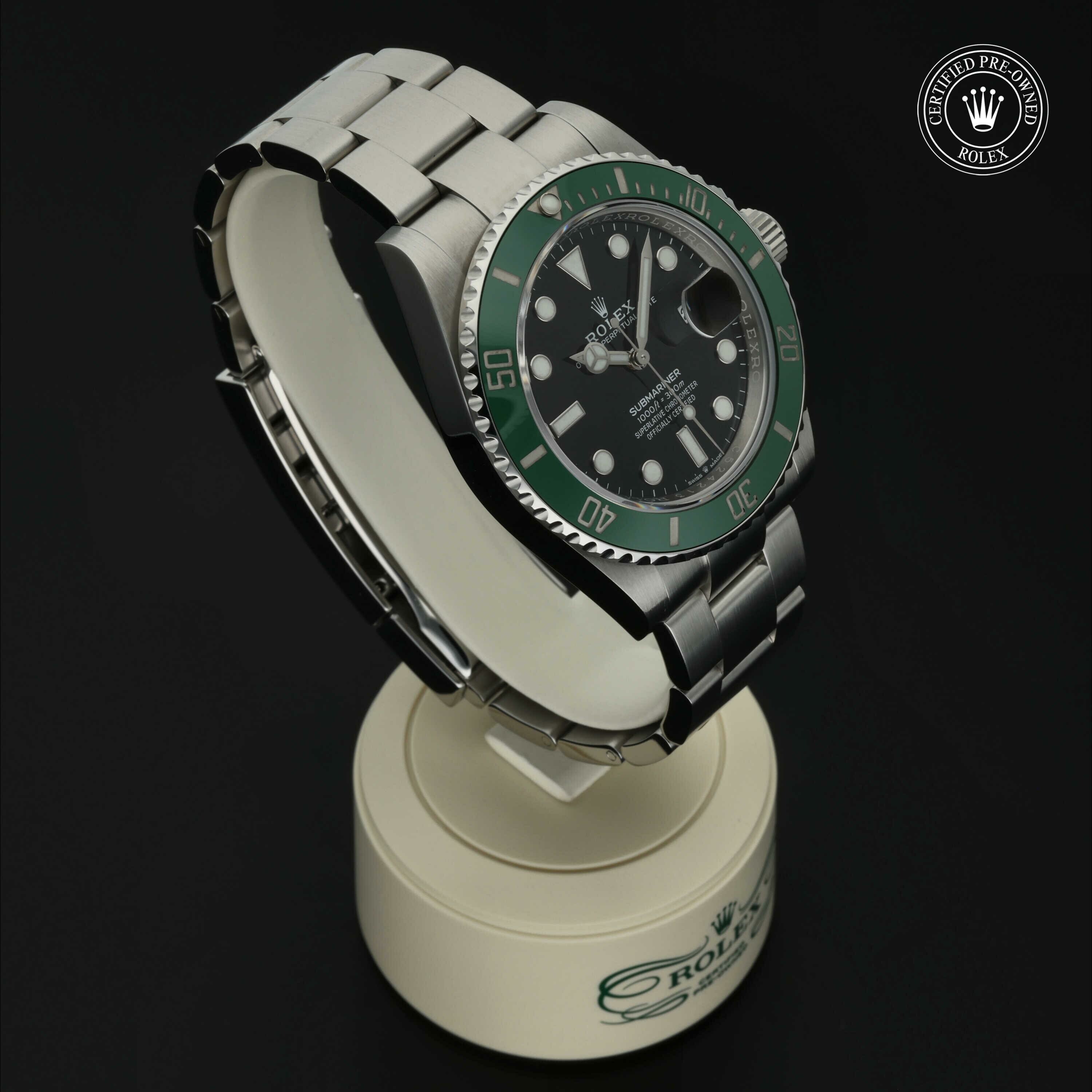 Rolex Submariner Date in Staal M126610LV-0002 at Hall of Time - vue 32
