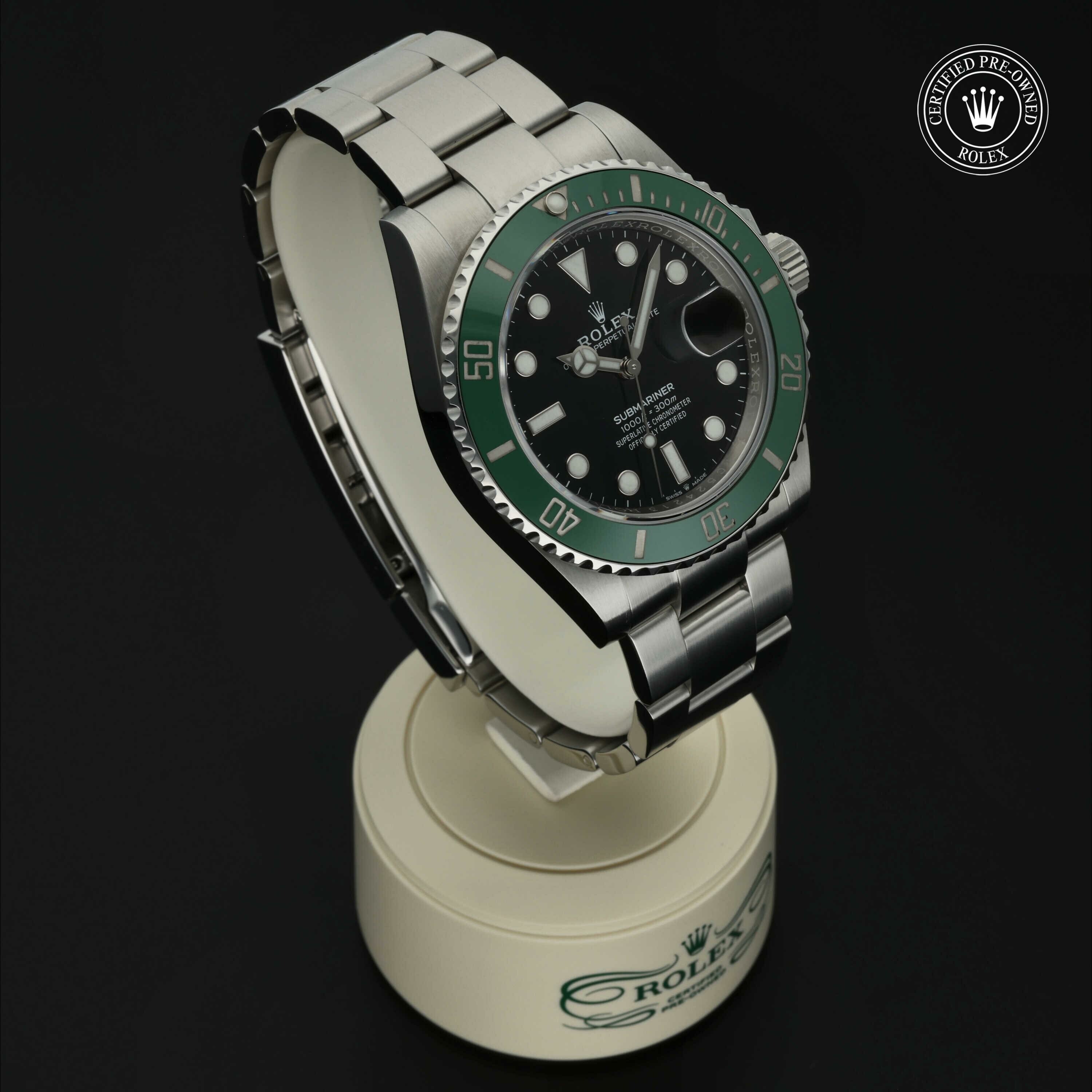 Rolex Submariner Date in Staal M126610LV-0002 at Hall of Time - vue 33