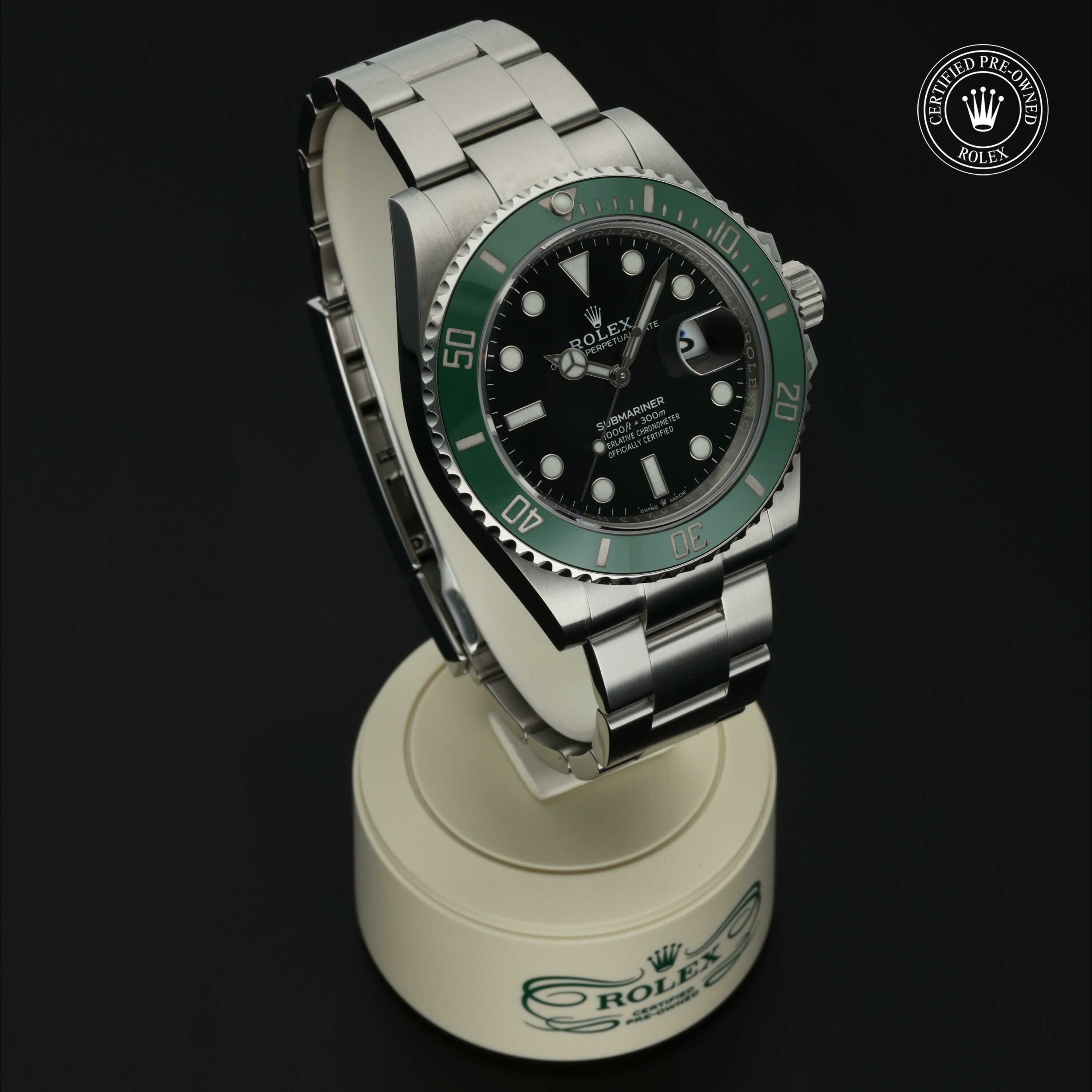 Rolex Submariner Date in Staal M126610LV-0002 at Hall of Time - vue 34