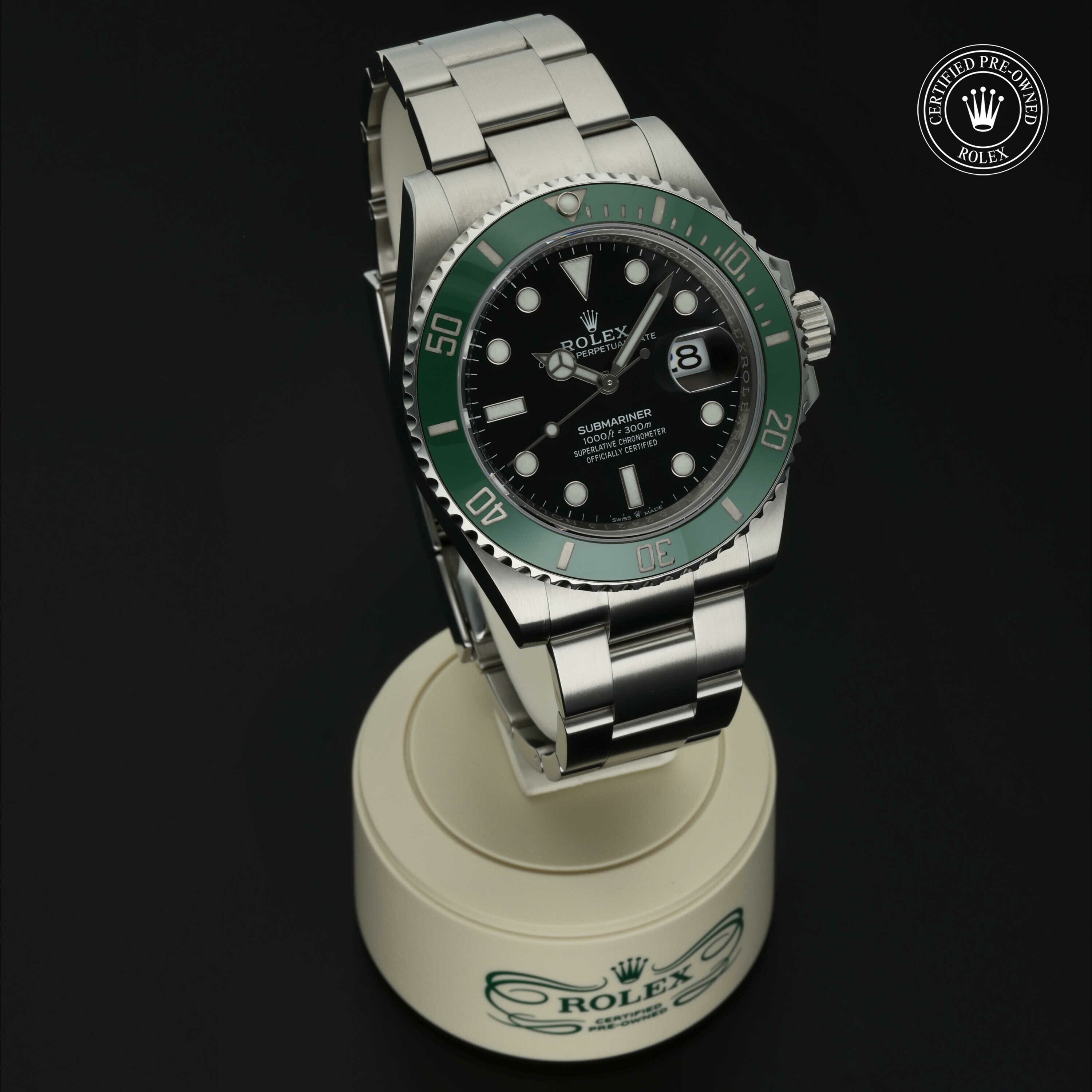 Rolex Submariner Date in Staal M126610LV-0002 at Hall of Time - vue 35