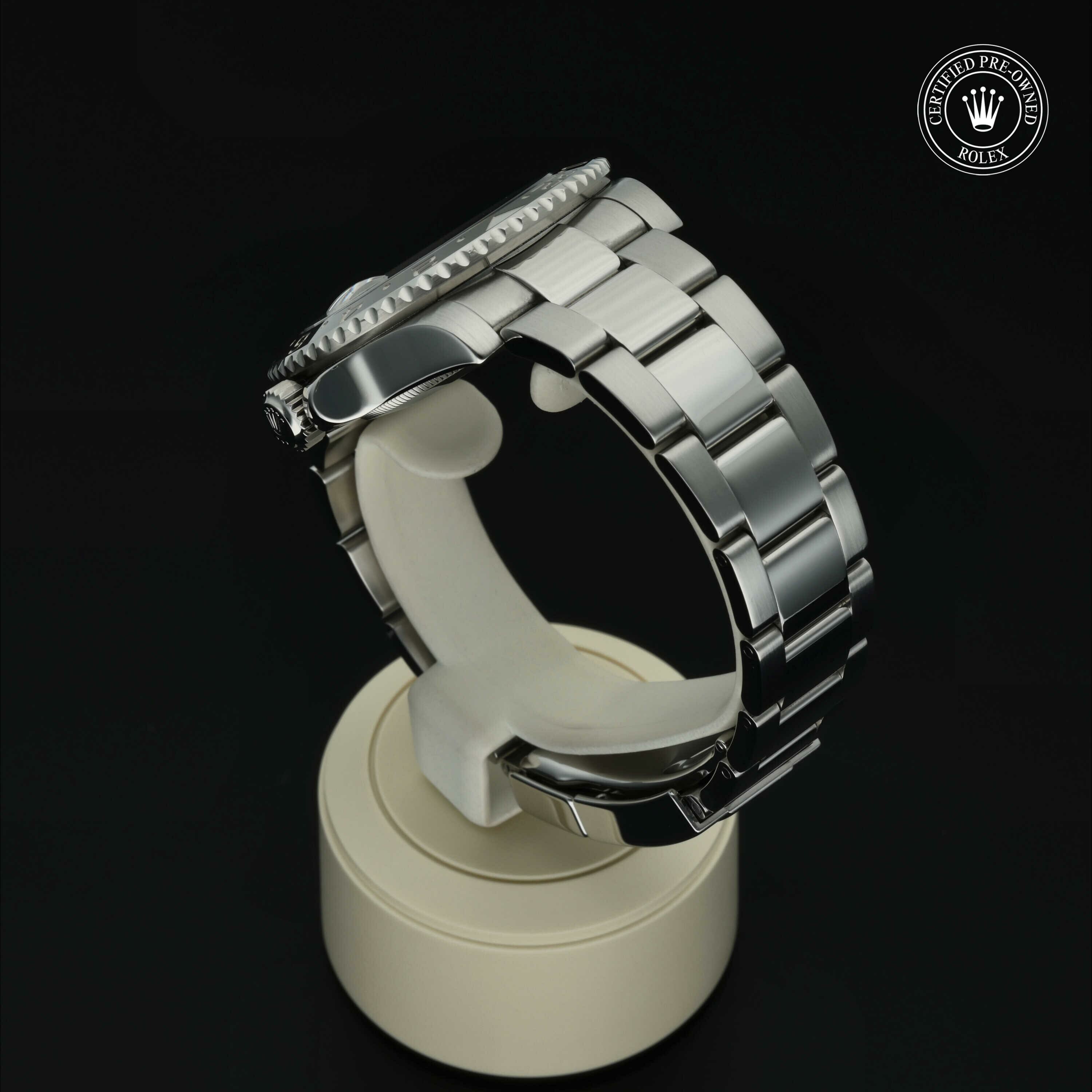 Rolex GMT‑Master II in Staal M116710LN-0001 at Hall of Time - vue 15