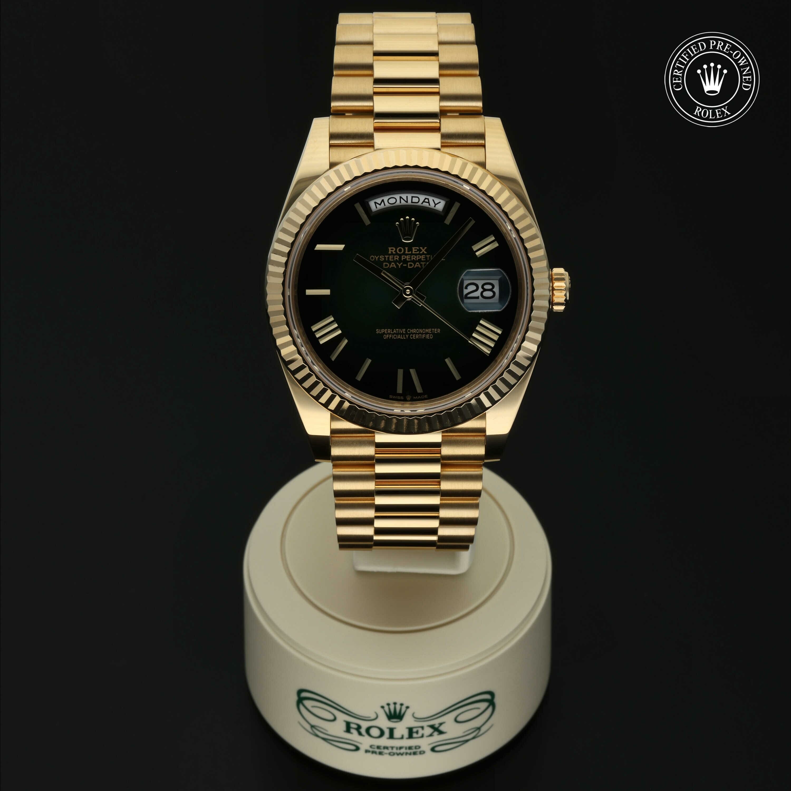Rolex Day‑Date 40 in Goud 18 karaat Geel M228238-0042 at Hall of Time