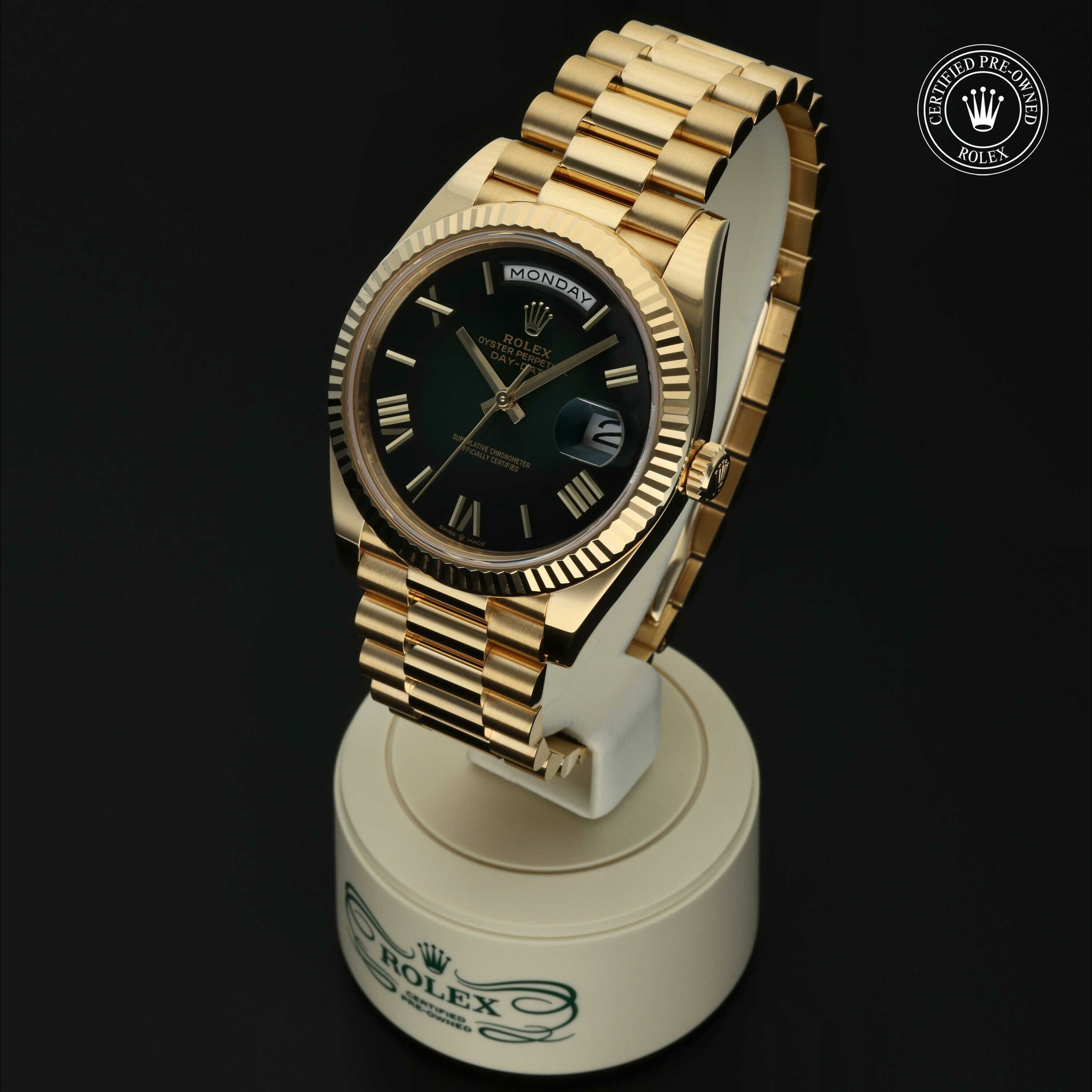 Rolex Day‑Date 40 in Goud 18 karaat Geel M228238-0042 at Hall of Time - vue 4