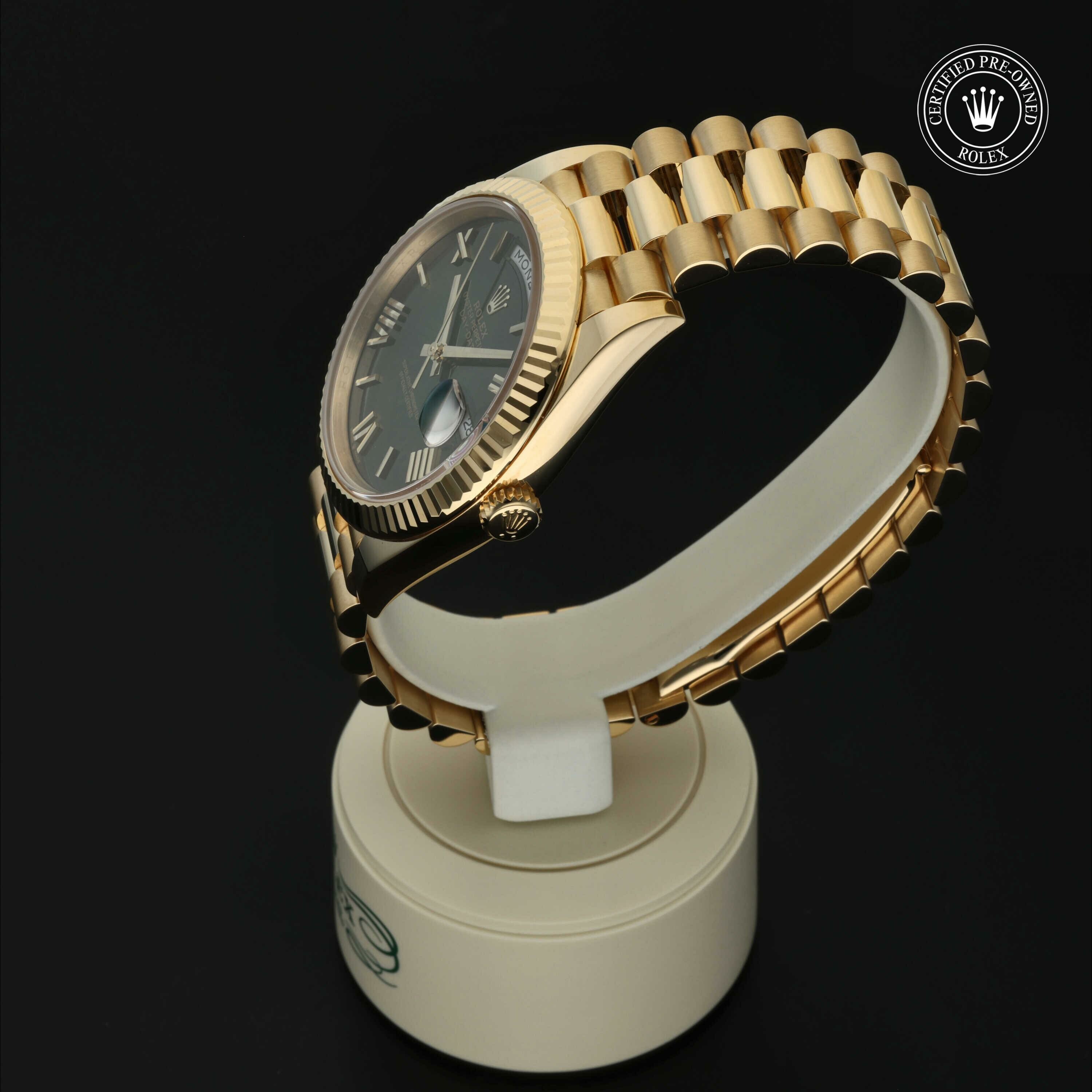 Rolex Day‑Date 40 in Goud 18 karaat Geel M228238-0042 at Hall of Time - vue 9
