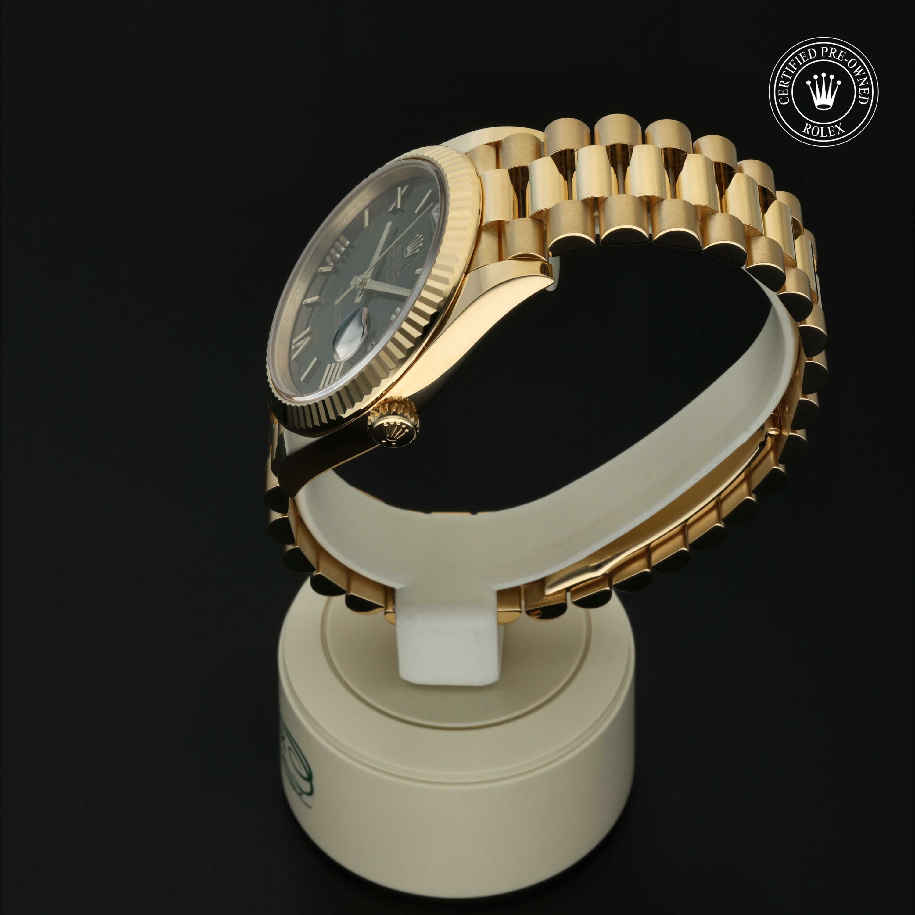 Rolex Day‑Date 40 in Goud 18 karaat Geel M228238-0042 at Hall of Time - vue 10