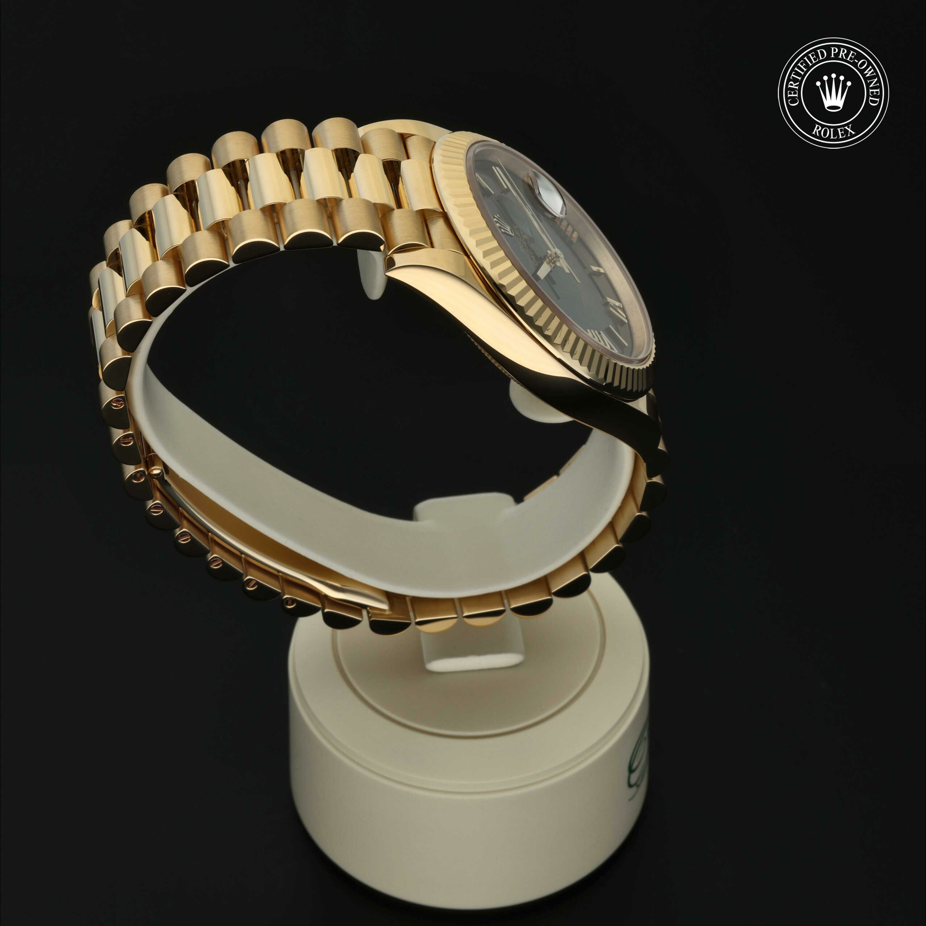 Rolex Day‑Date 40 in Goud 18 karaat Geel M228238-0042 at Hall of Time - vue 27