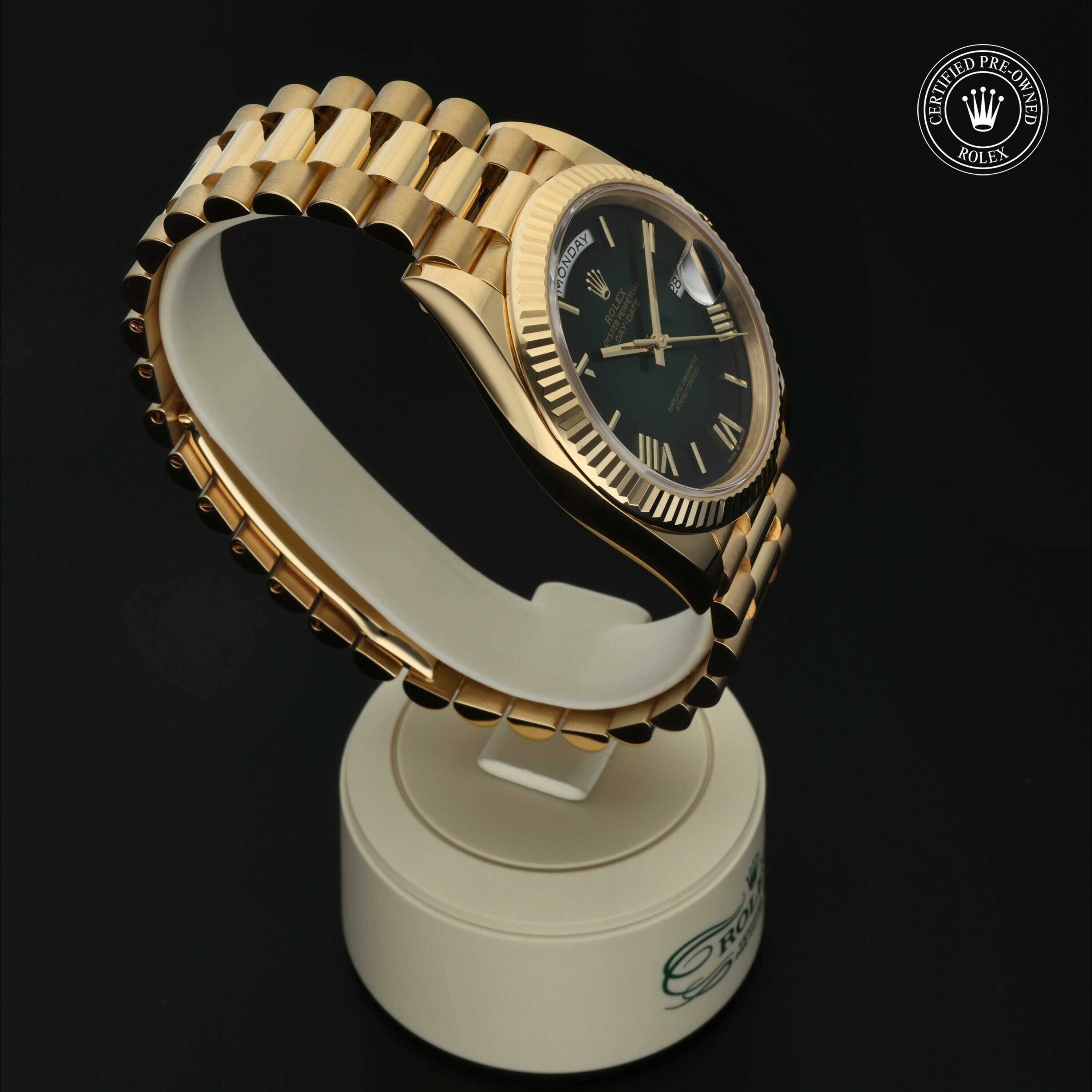 Rolex Day‑Date 40 in Goud 18 karaat Geel M228238-0042 at Hall of Time - vue 30