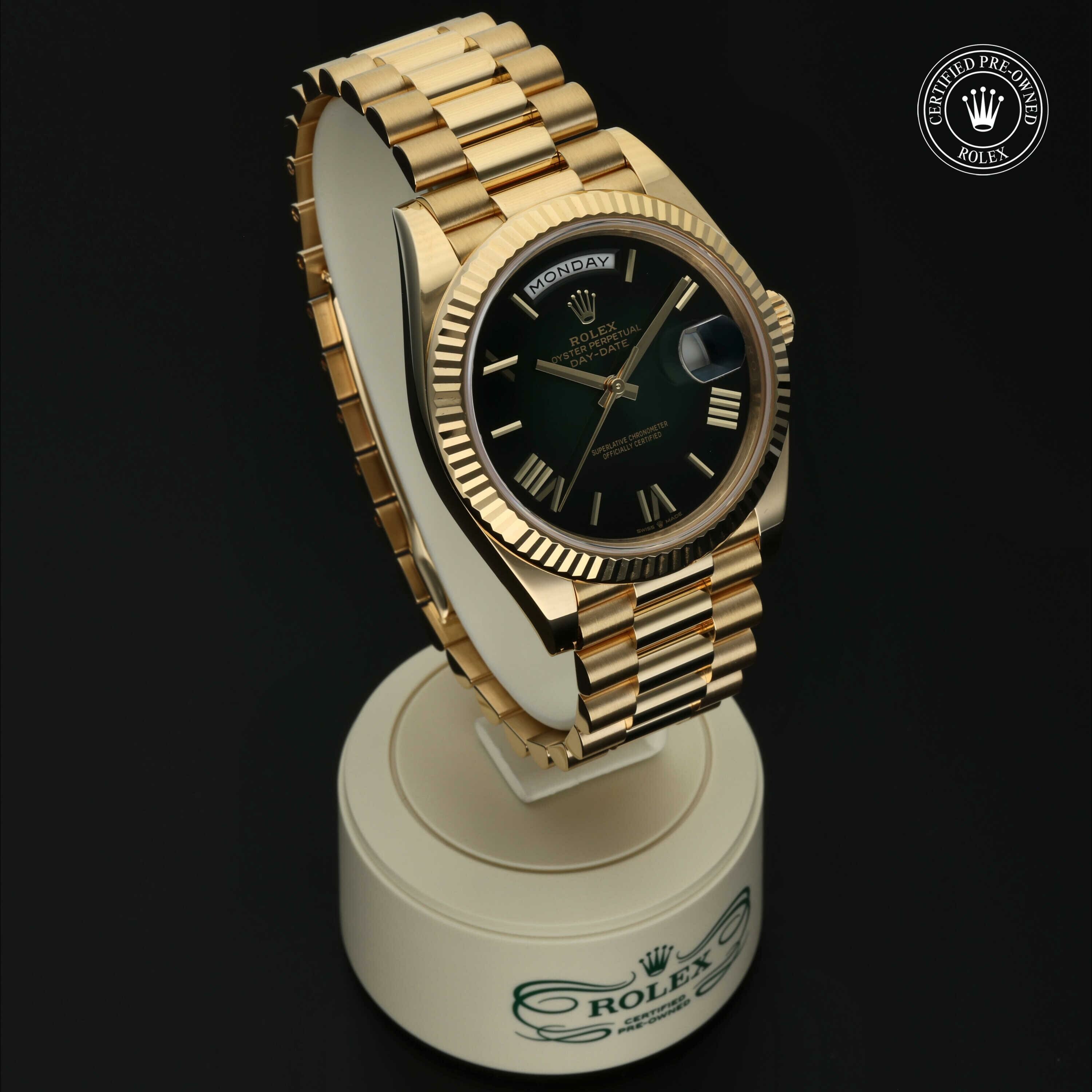 Rolex Day‑Date 40 in Goud 18 karaat Geel M228238-0042 at Hall of Time - vue 34