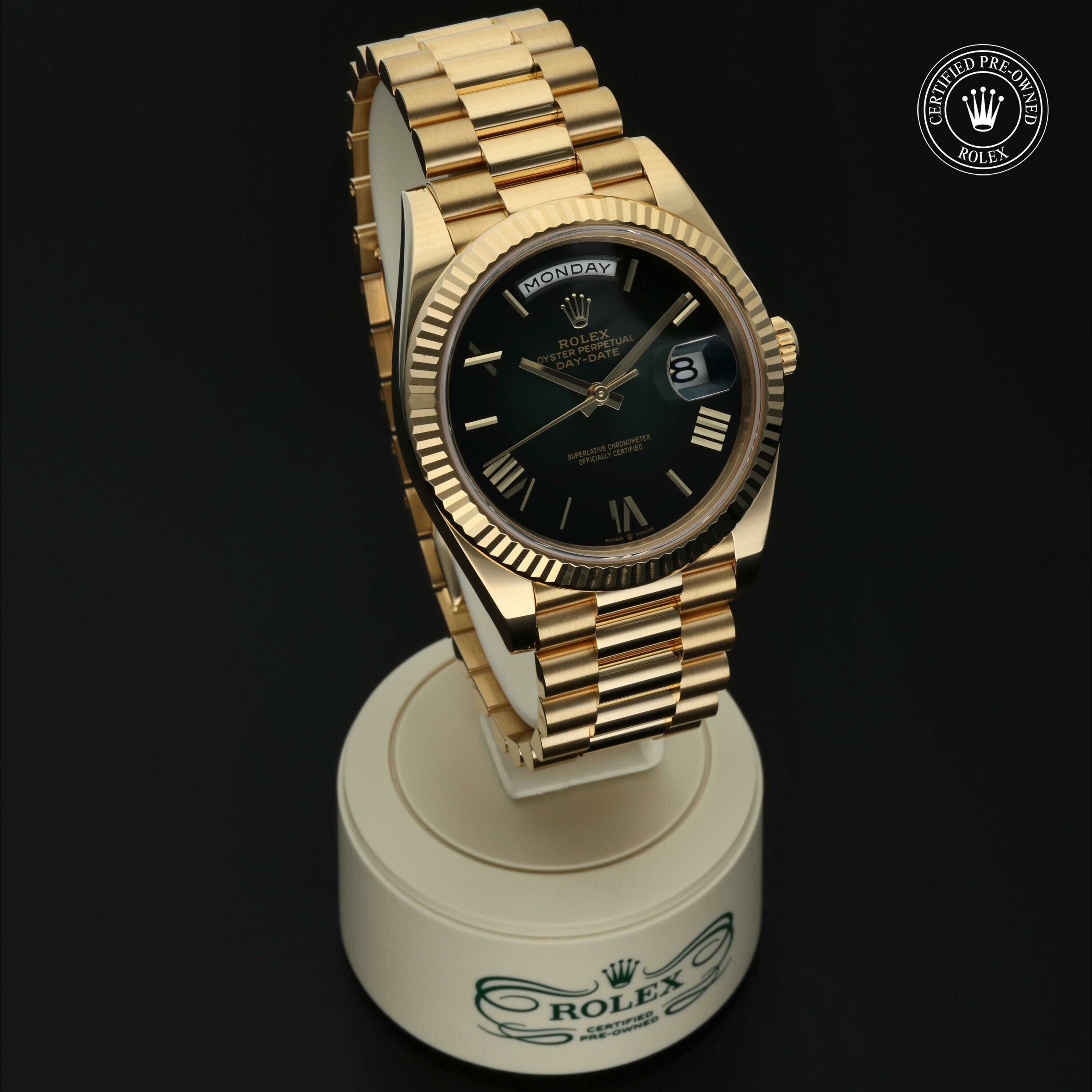 Rolex Day‑Date 40 in Goud 18 karaat Geel M228238-0042 at Hall of Time - vue 35