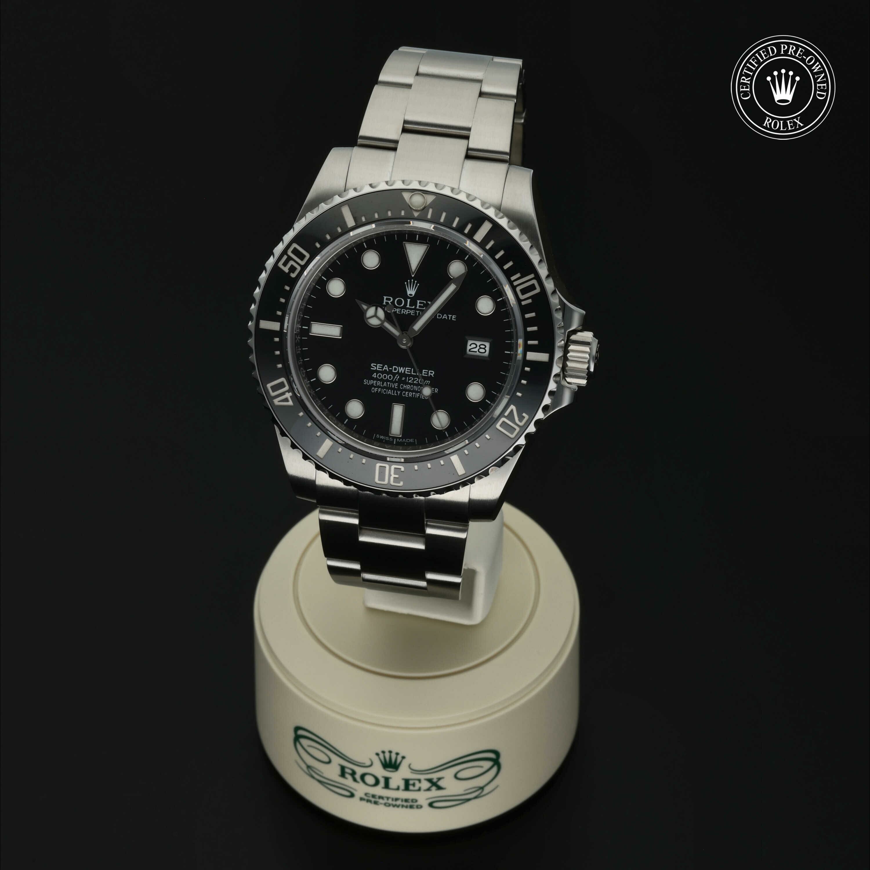 Rolex Sea-Dweller 4000 in Staal M116600-0003 at Hall of Time - vue 2