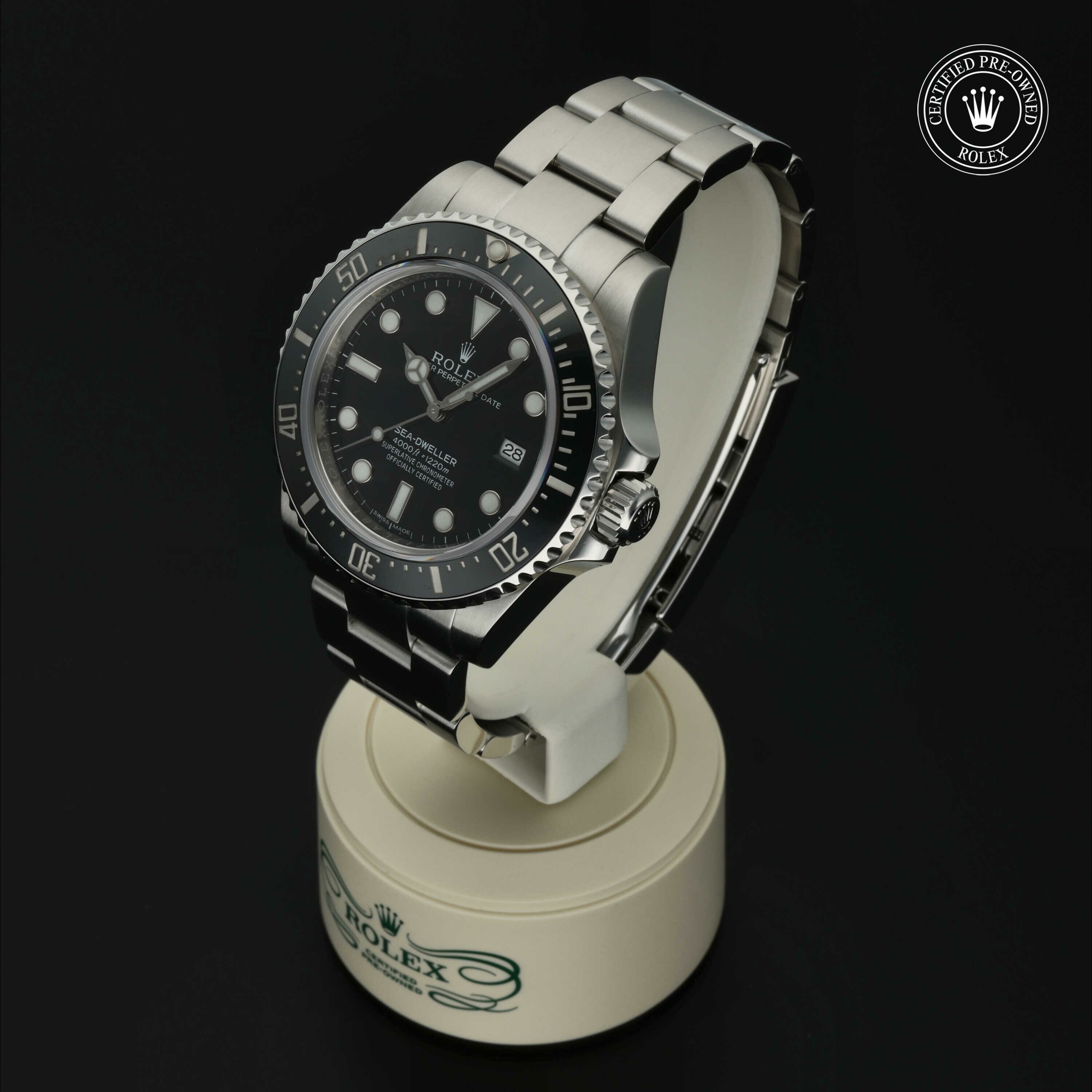 Rolex Sea-Dweller 4000 in Staal M116600-0003 at Hall of Time - vue 5