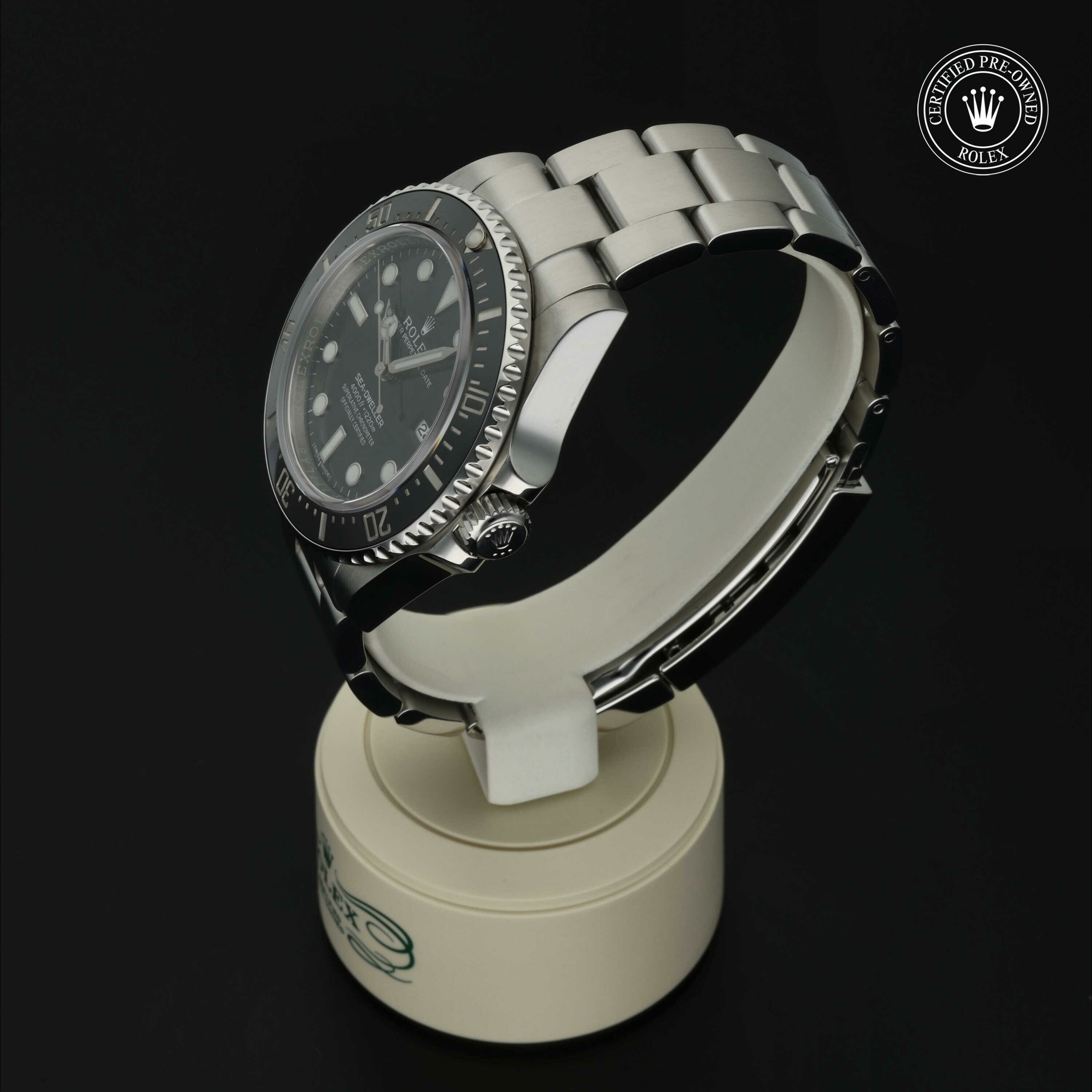 Rolex Sea-Dweller 4000 in Staal M116600-0003 at Hall of Time - vue 8