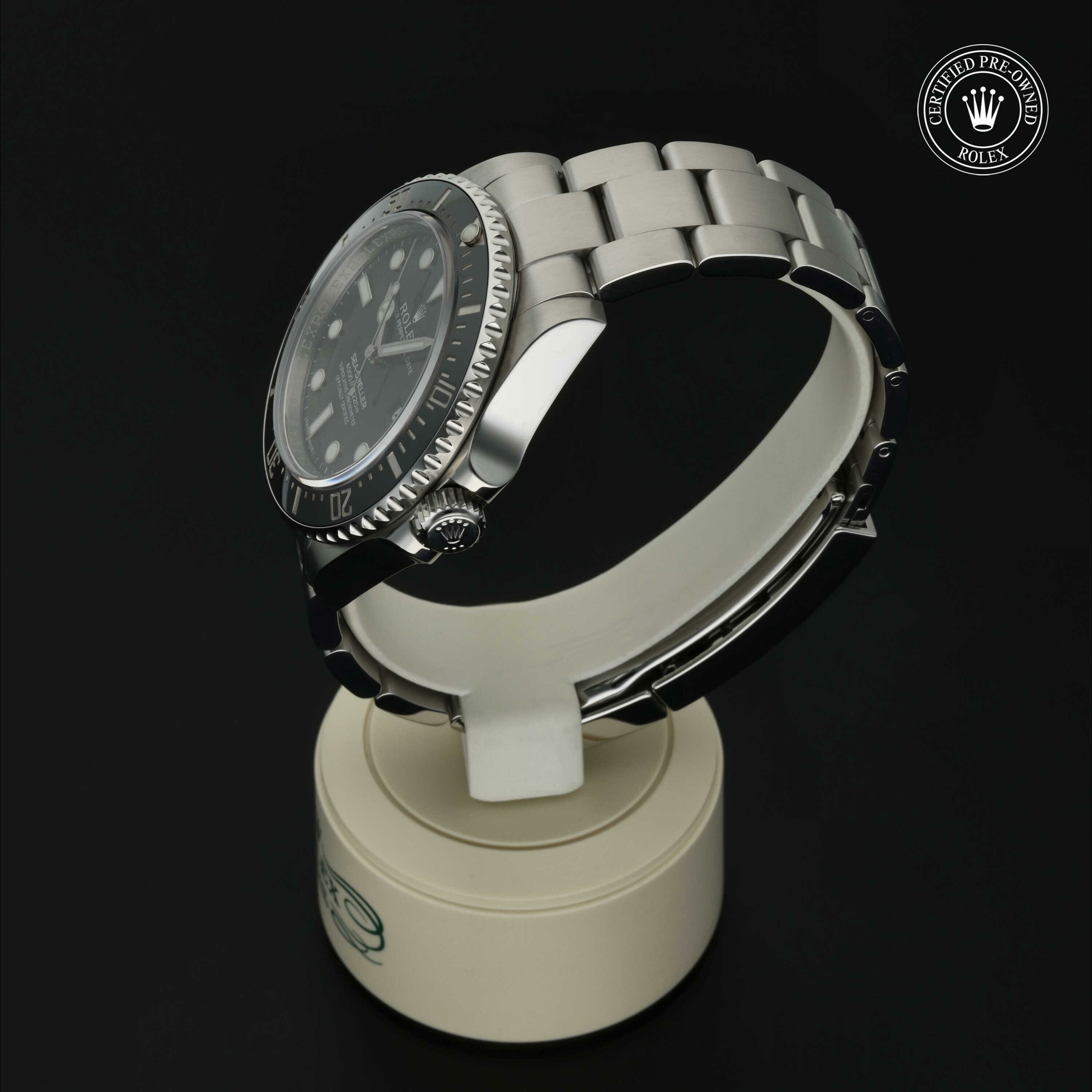 Rolex Sea-Dweller 4000 in Staal M116600-0003 at Hall of Time - vue 9