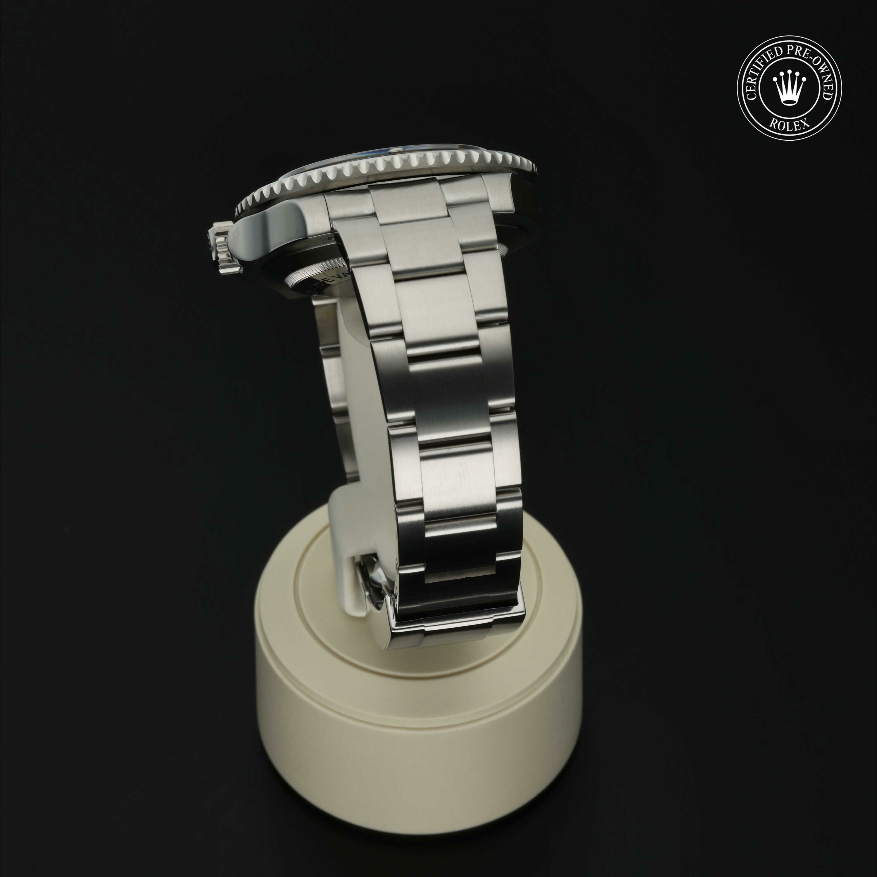 Rolex Sea-Dweller 4000 in Staal M116600-0003 at Hall of Time - vue 18