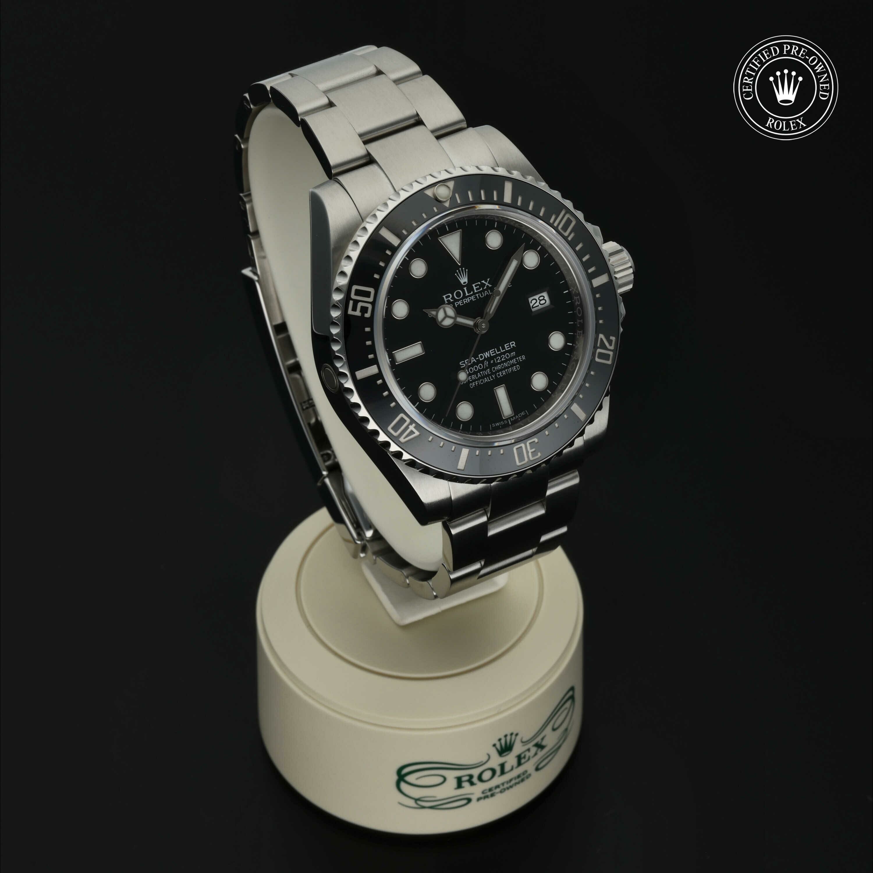Rolex Sea-Dweller 4000 in Staal M116600-0003 at Hall of Time - vue 34