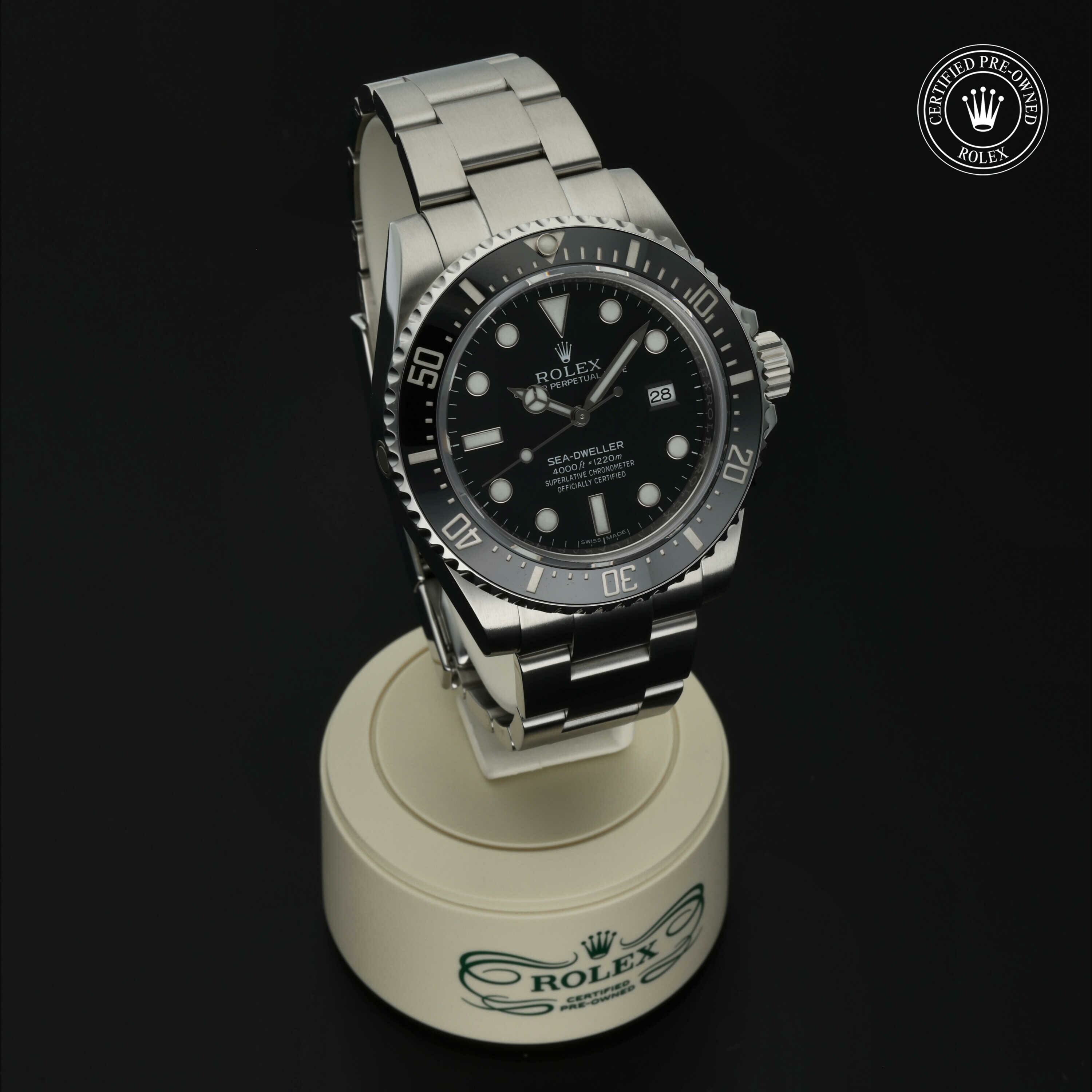 Rolex Sea-Dweller 4000 in Staal M116600-0003 at Hall of Time - vue 35
