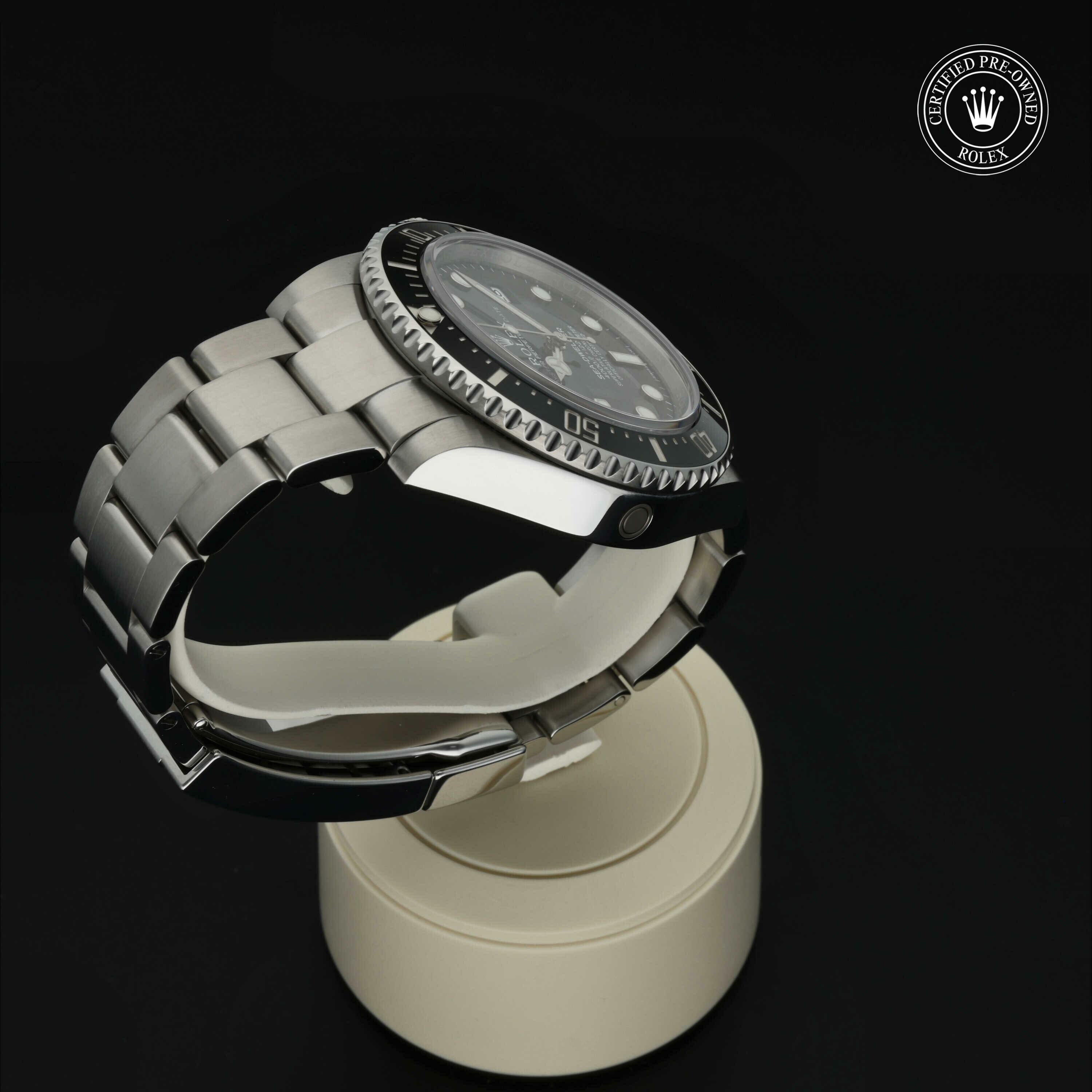 Rolex Sea-Dweller 4000 in Steel M116600-0003 at Hall of Time - view 25