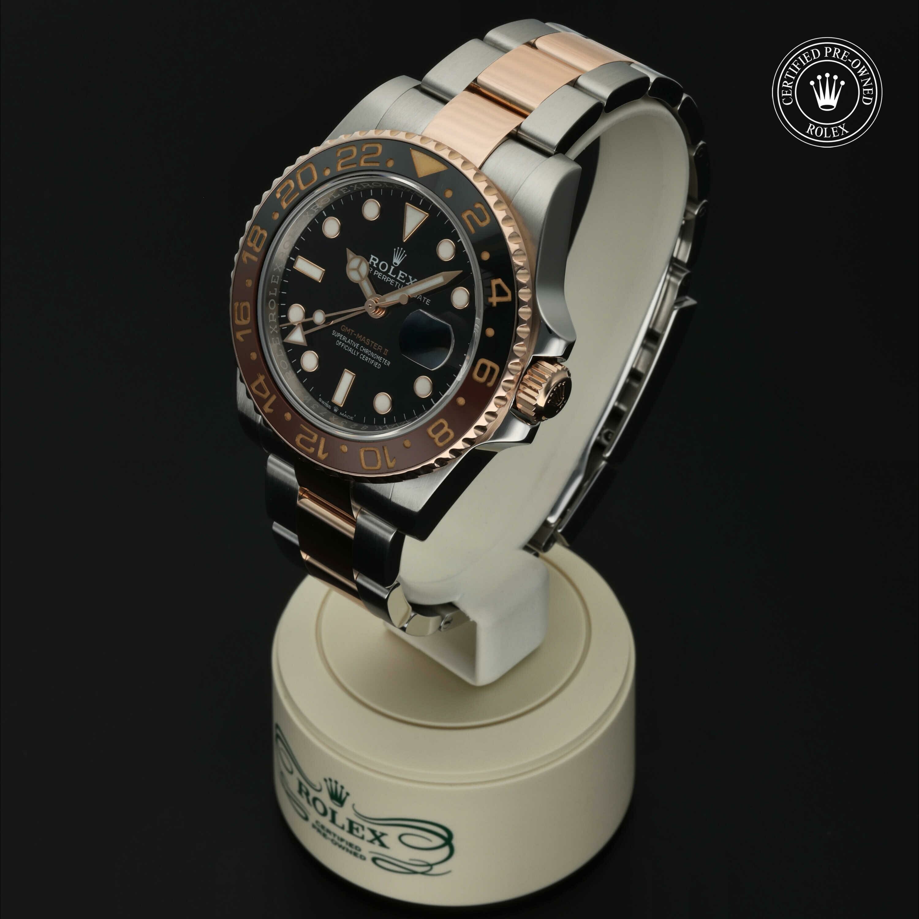 Rolex GMT‑Master II in Rolesor 18 karaat Rood M126711CHNR-0002 at Hall of Time - vue 5