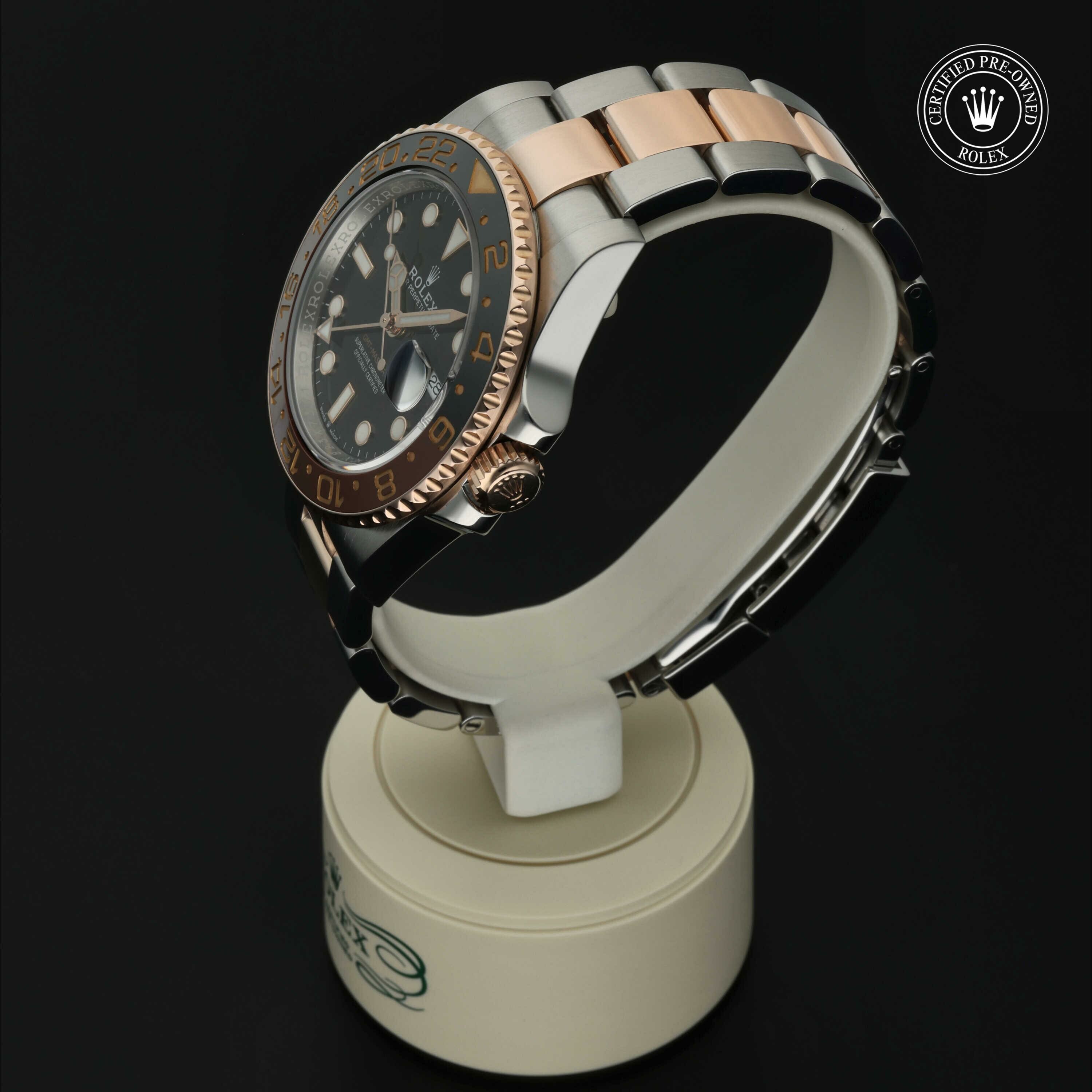 Rolex GMT‑Master II in Rolesor 18 karaat Rood M126711CHNR-0002 at Hall of Time - vue 8