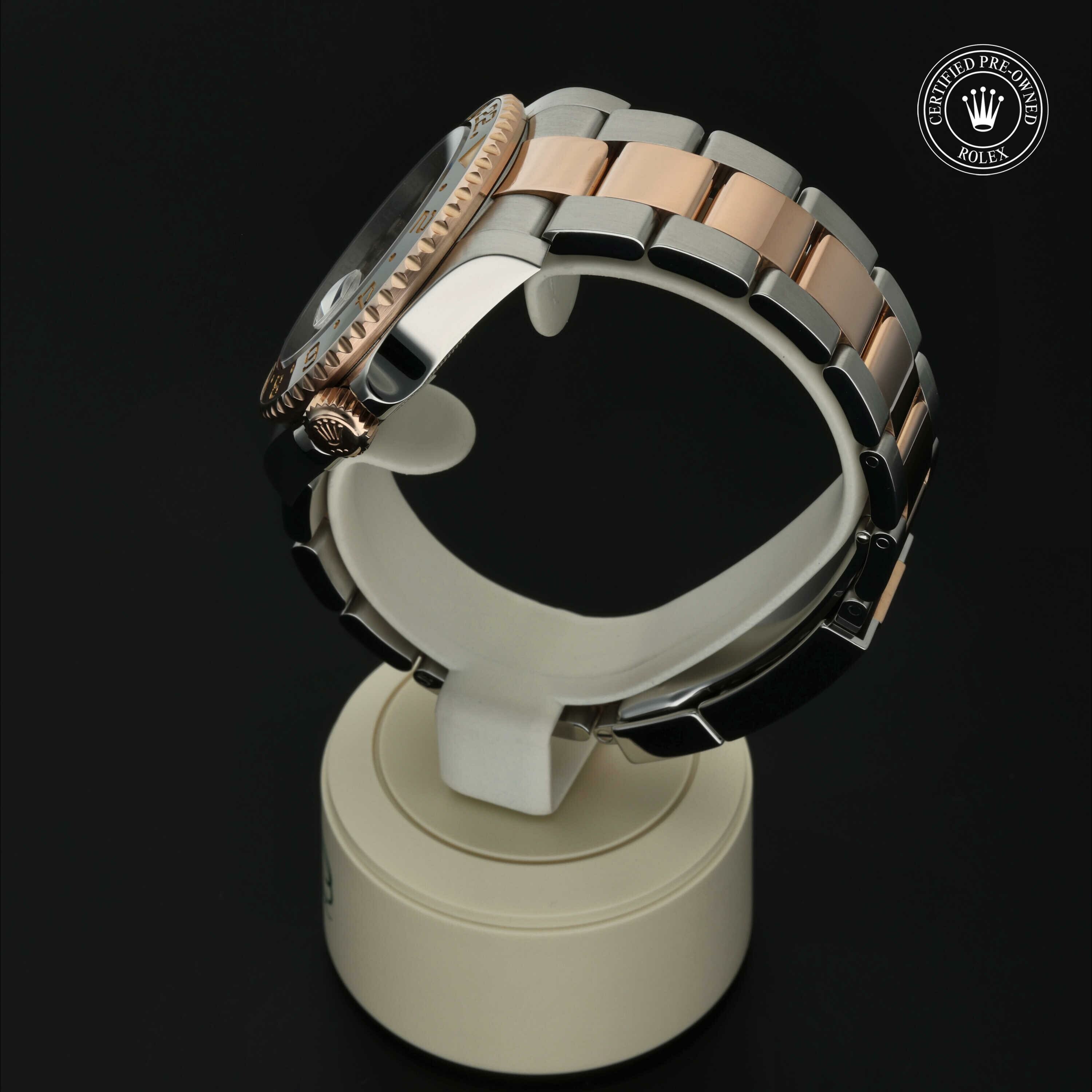 Rolex GMT‑Master II in Rolesor 18 karaat Rood M126711CHNR-0002 at Hall of Time - vue 12