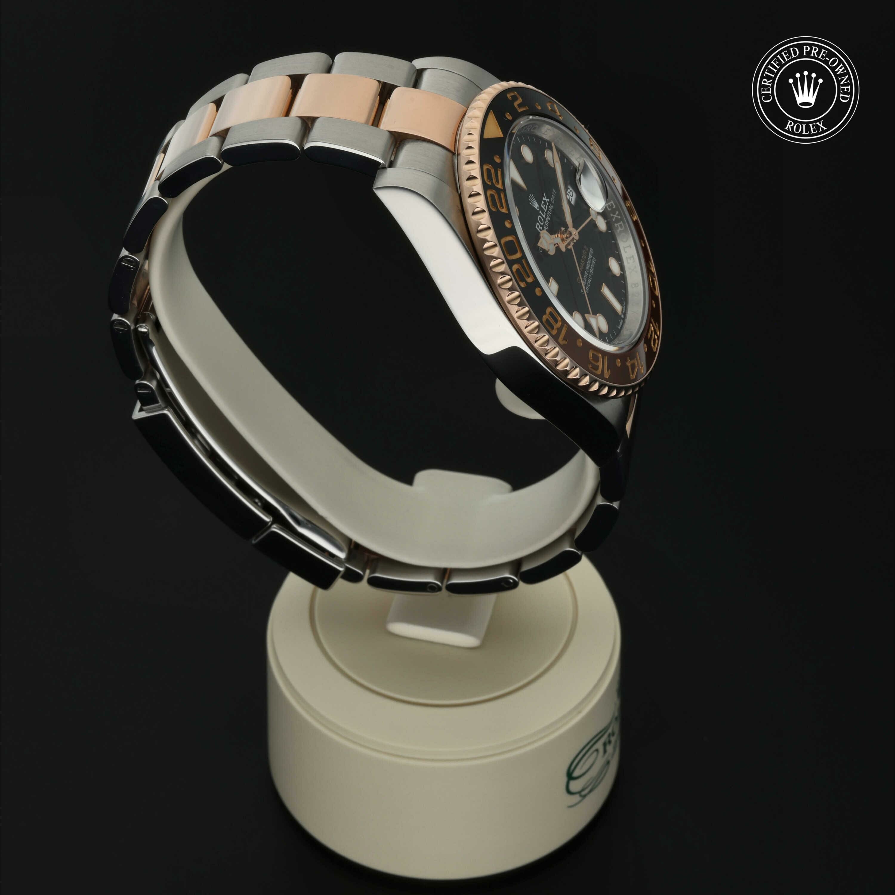 Rolex GMT‑Master II in Rolesor 18 karaat Rood M126711CHNR-0002 at Hall of Time - vue 29
