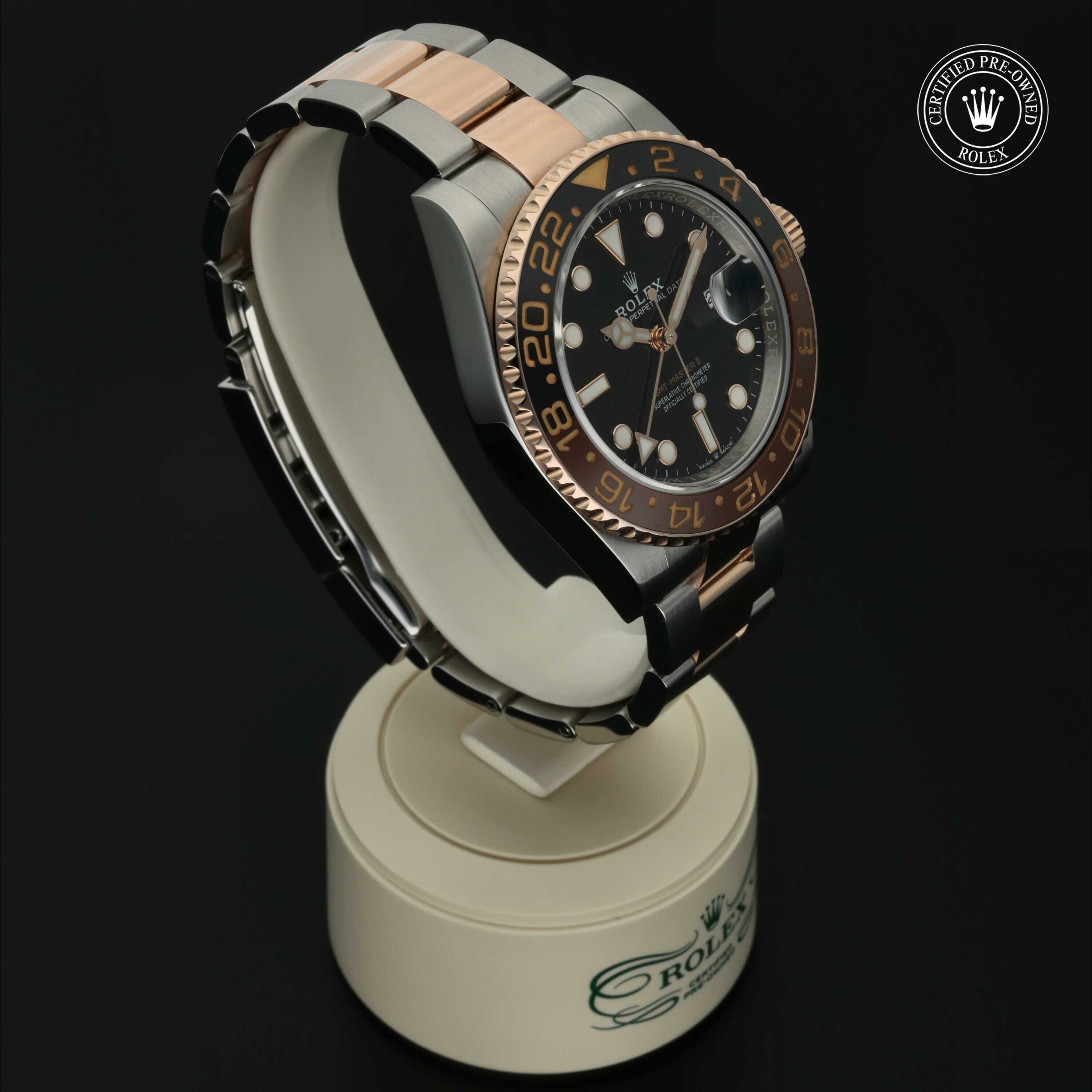 Rolex GMT‑Master II in Rolesor 18 karaat Rood M126711CHNR-0002 at Hall of Time - vue 32