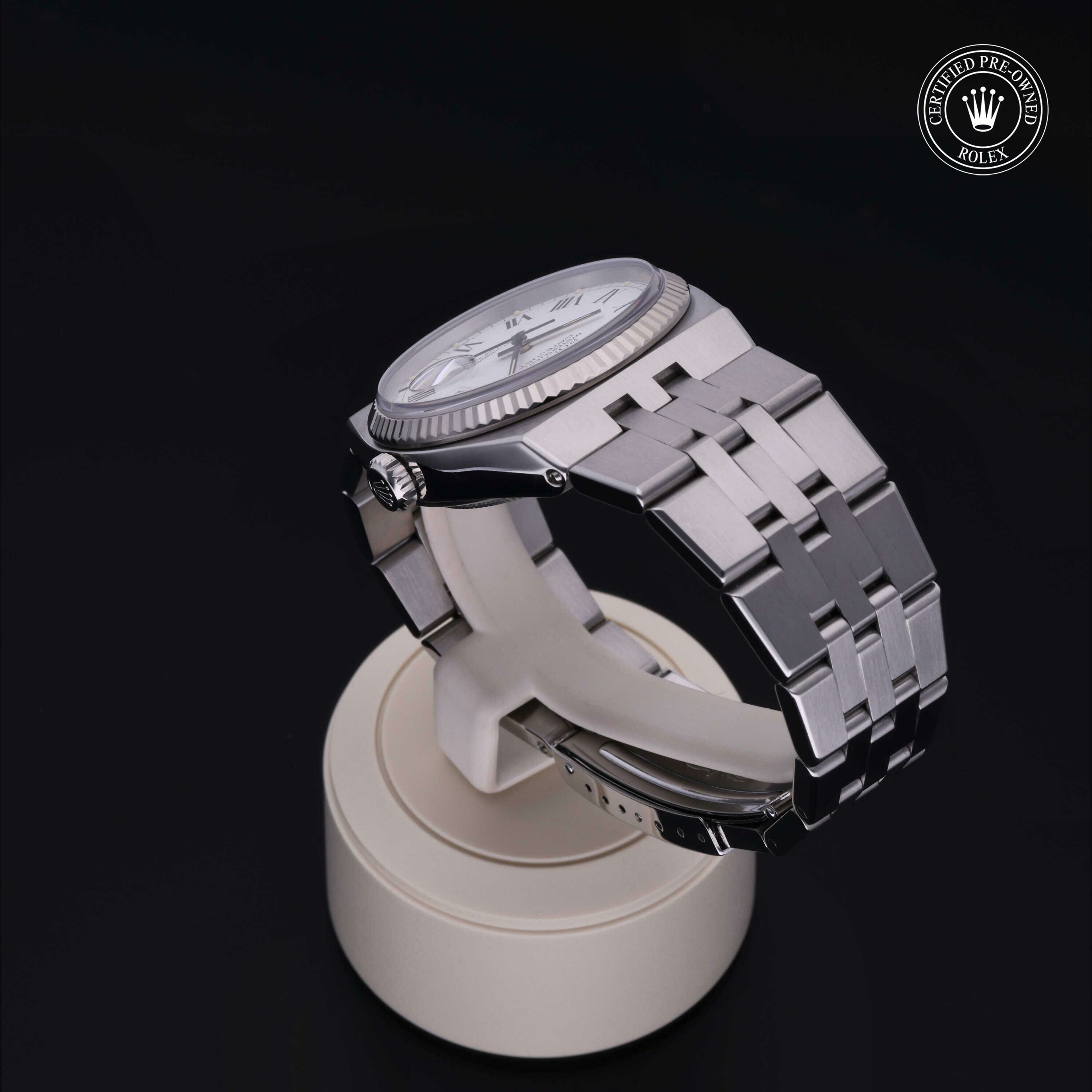 Rolex Oyster Perpetual Datejust 36 in Rolesor 18 Carat White M17014-0005 at Hall of Time - view 15