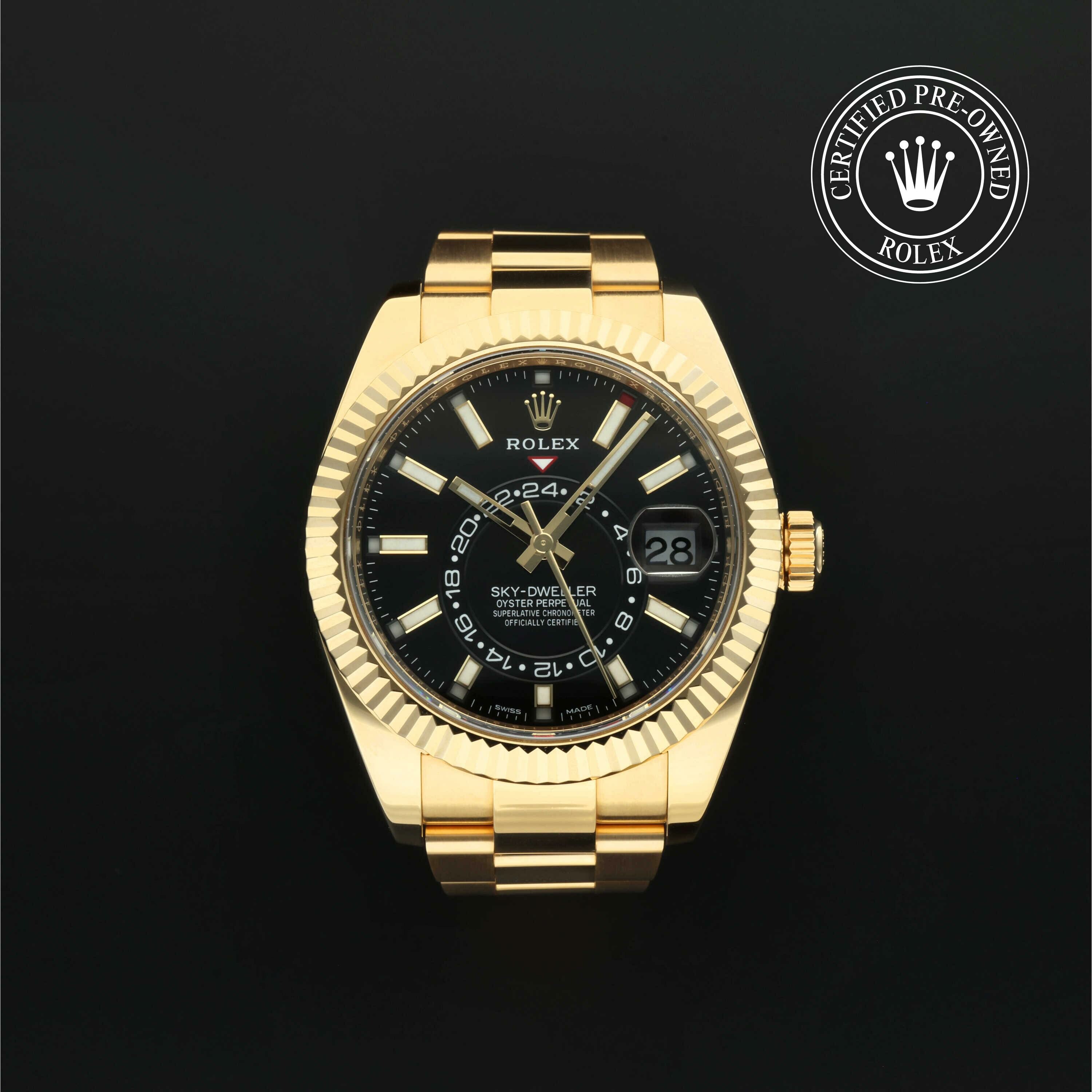 Rolex Sky-Dweller chez Hall of Time