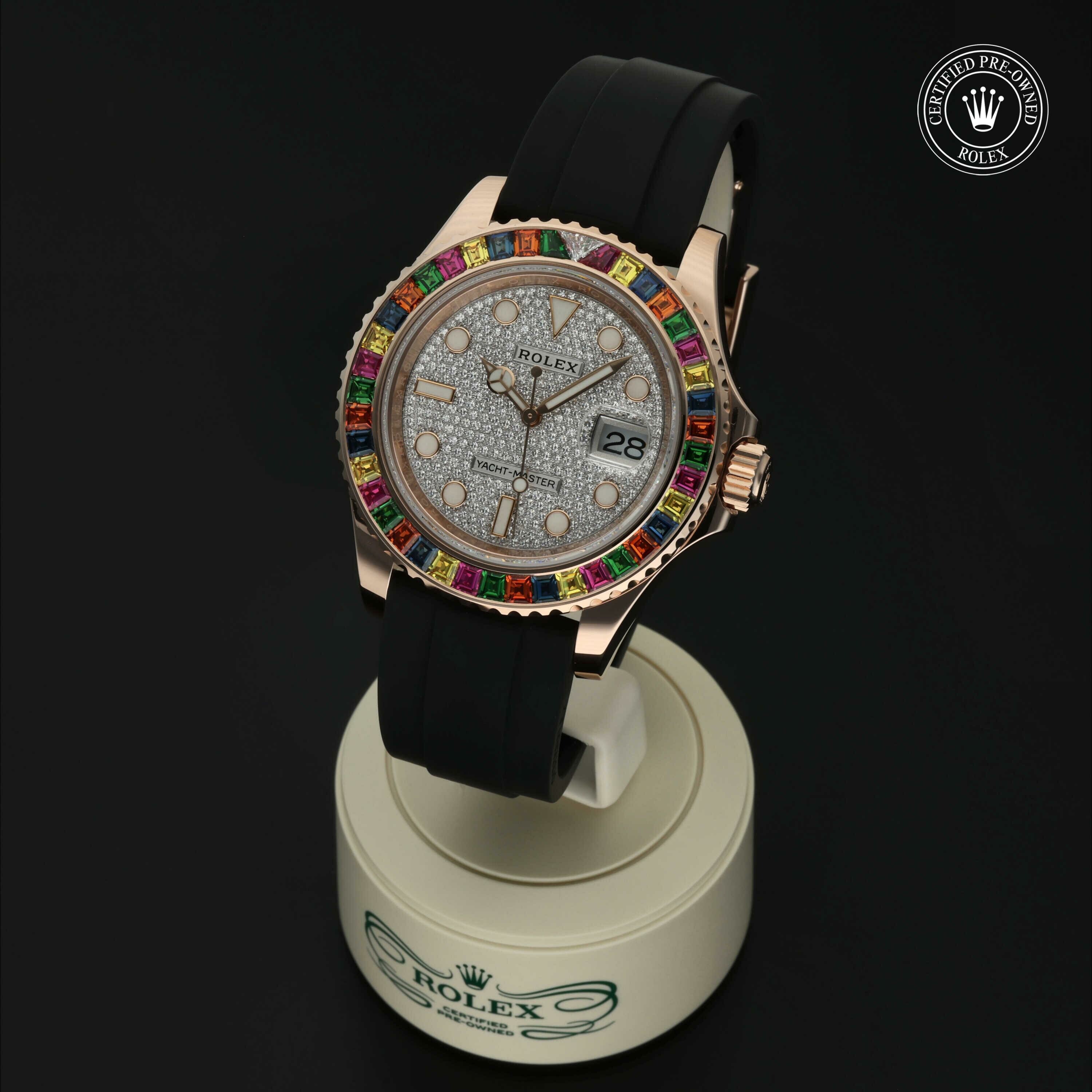 Rolex Oyster Perpetual Yacht-Master 40 in Goud 18 karaat Rood M116695SATS-0001 at Hall of Time - vue 3