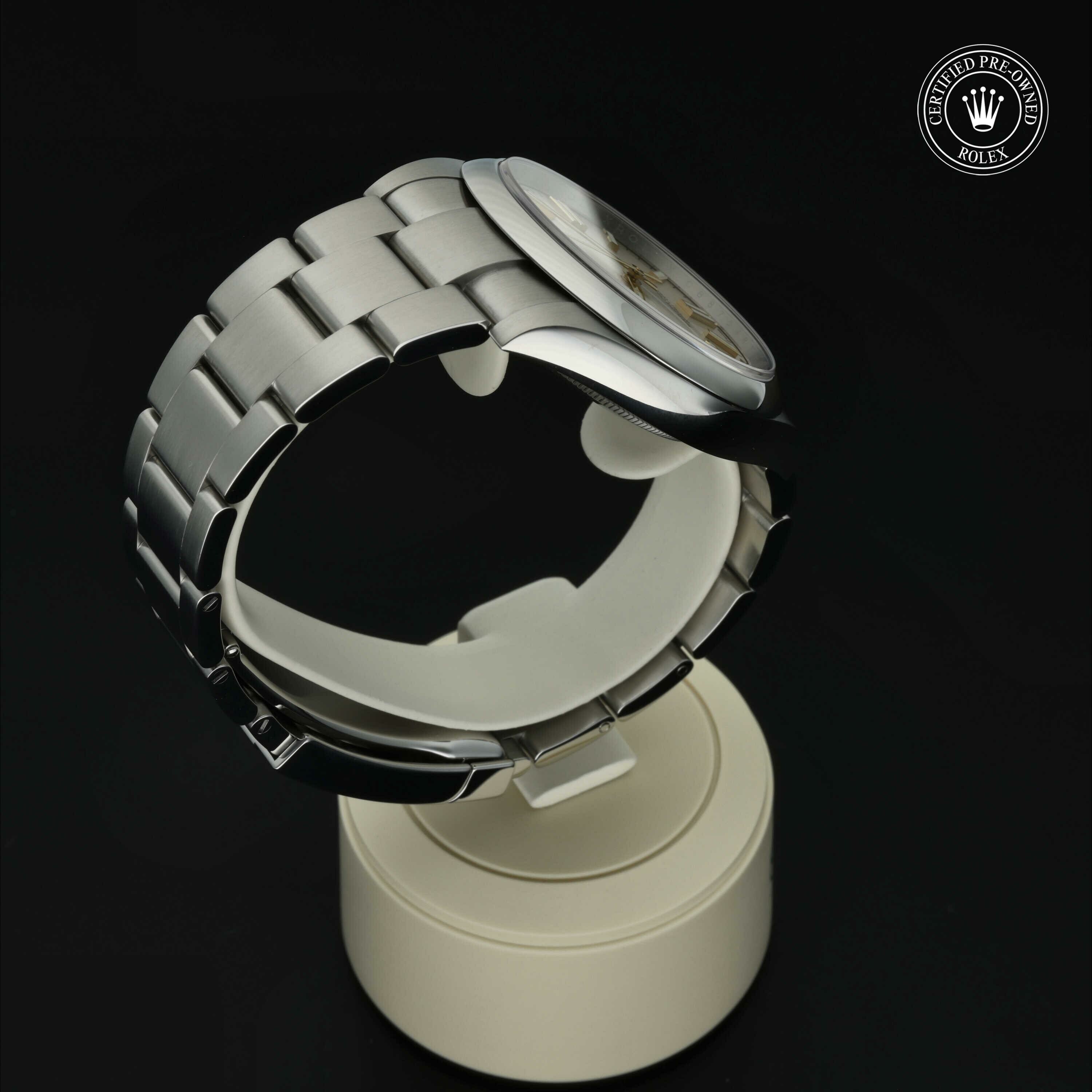 Rolex Oyster Perpetual 41 in Steel M124300-0001 at Hall of Time - view 25