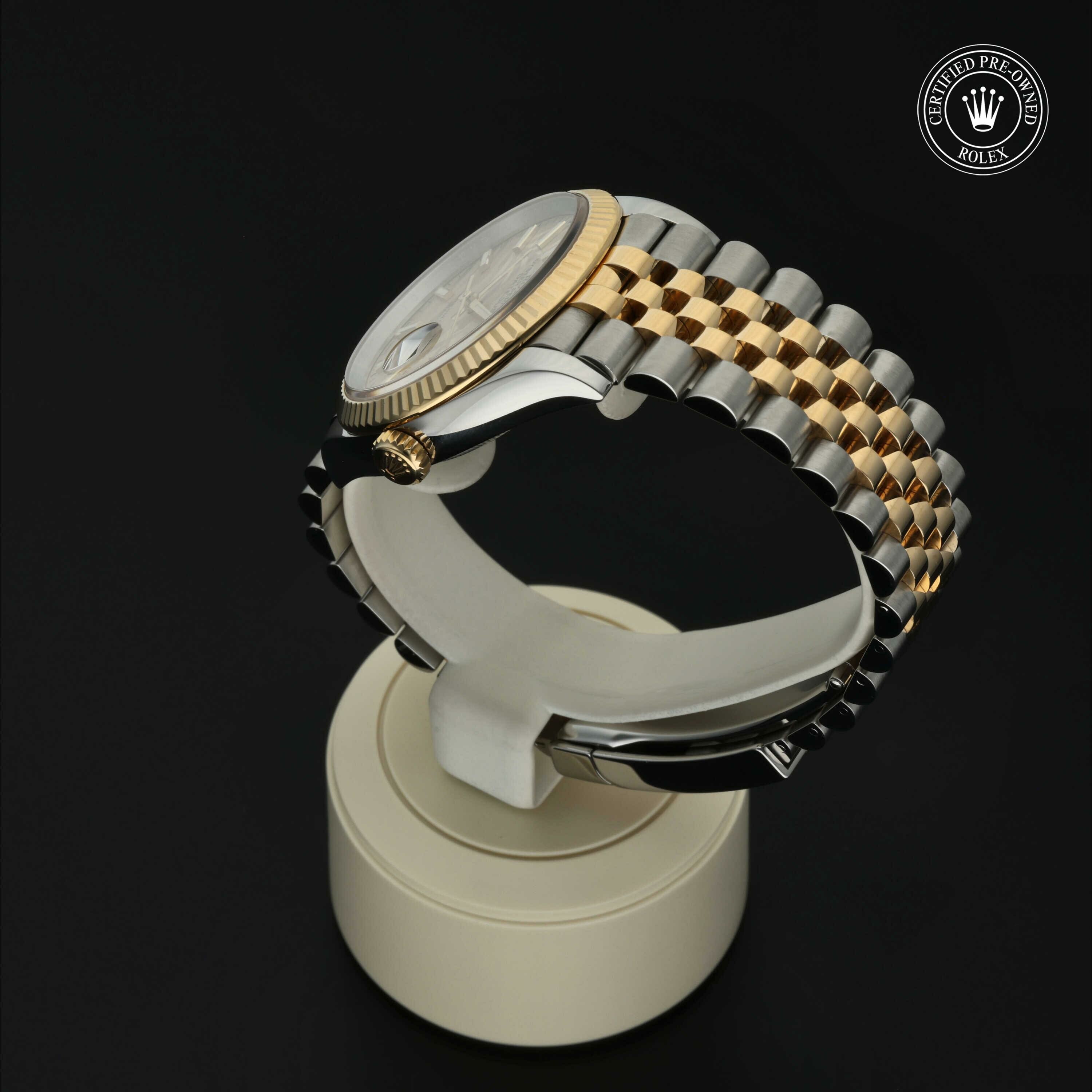 Rolex Datejust 36 en Rolesor 18 Carat Jaune M126233-0037 chez Hall of Time - vue 13
