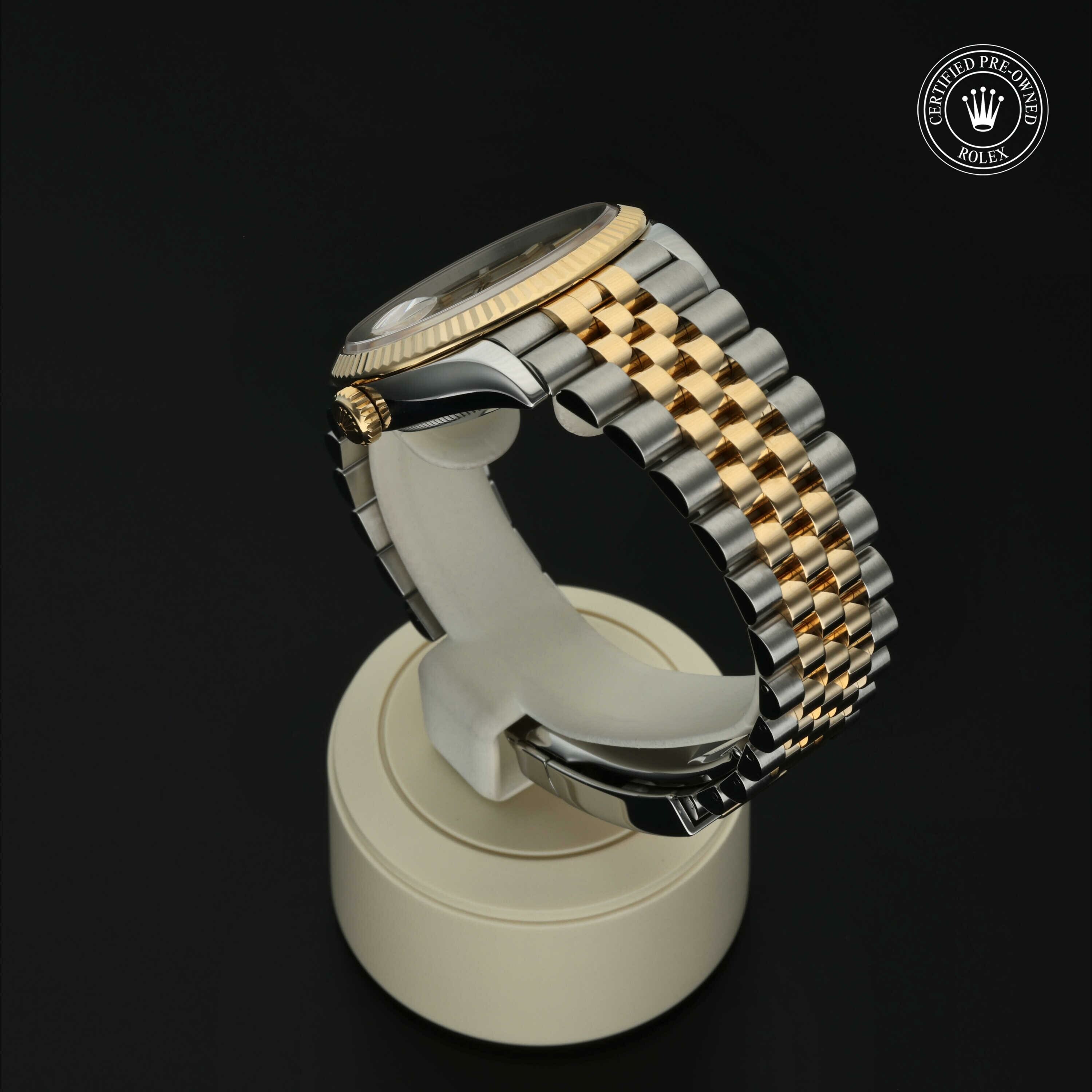 Rolex Datejust 36 en Rolesor 18 Carat Jaune M126233-0037 chez Hall of Time - vue 15
