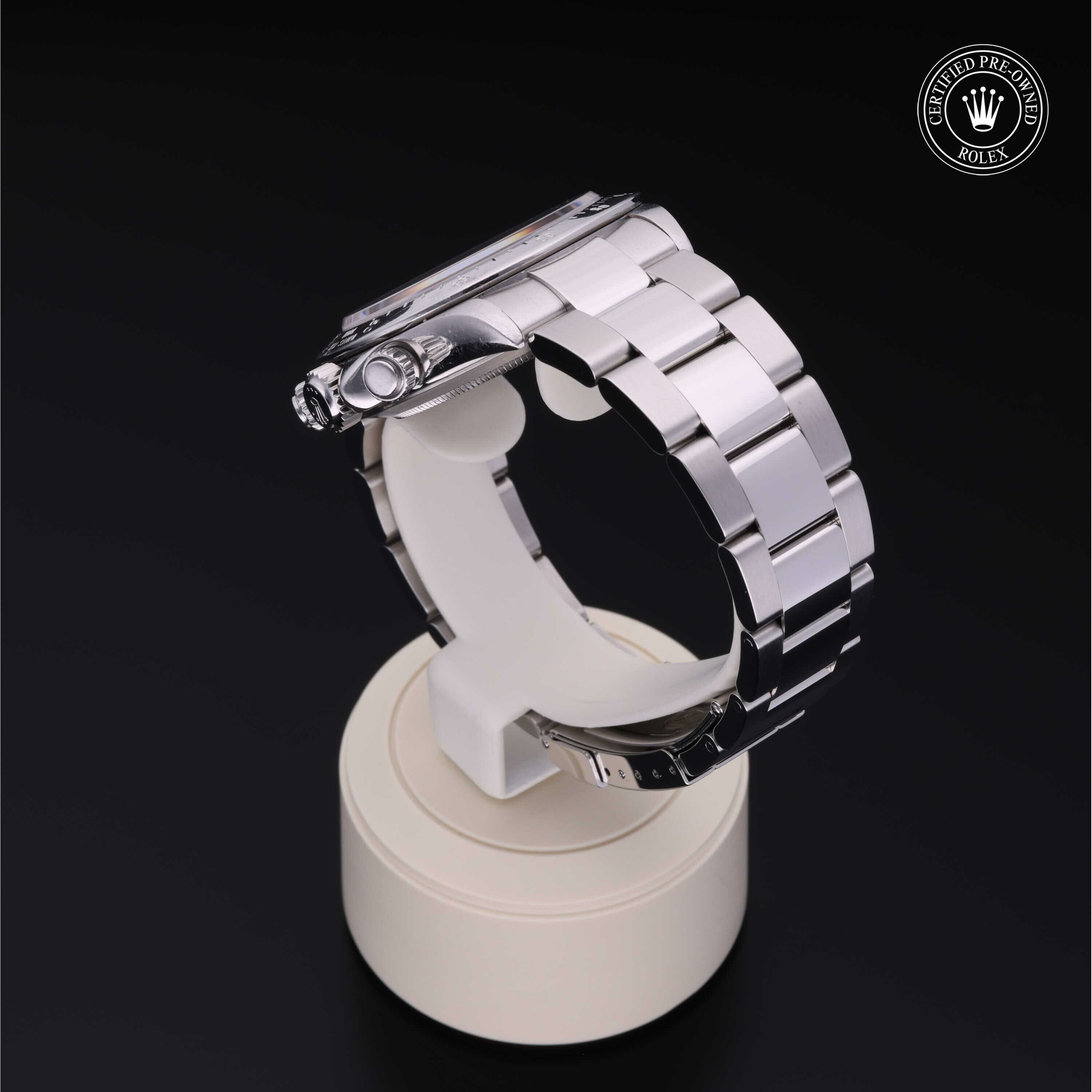 Rolex Oyster Perpetual Cosmograph Daytona in Steel M16520-0005 at Hall of Time - view 15