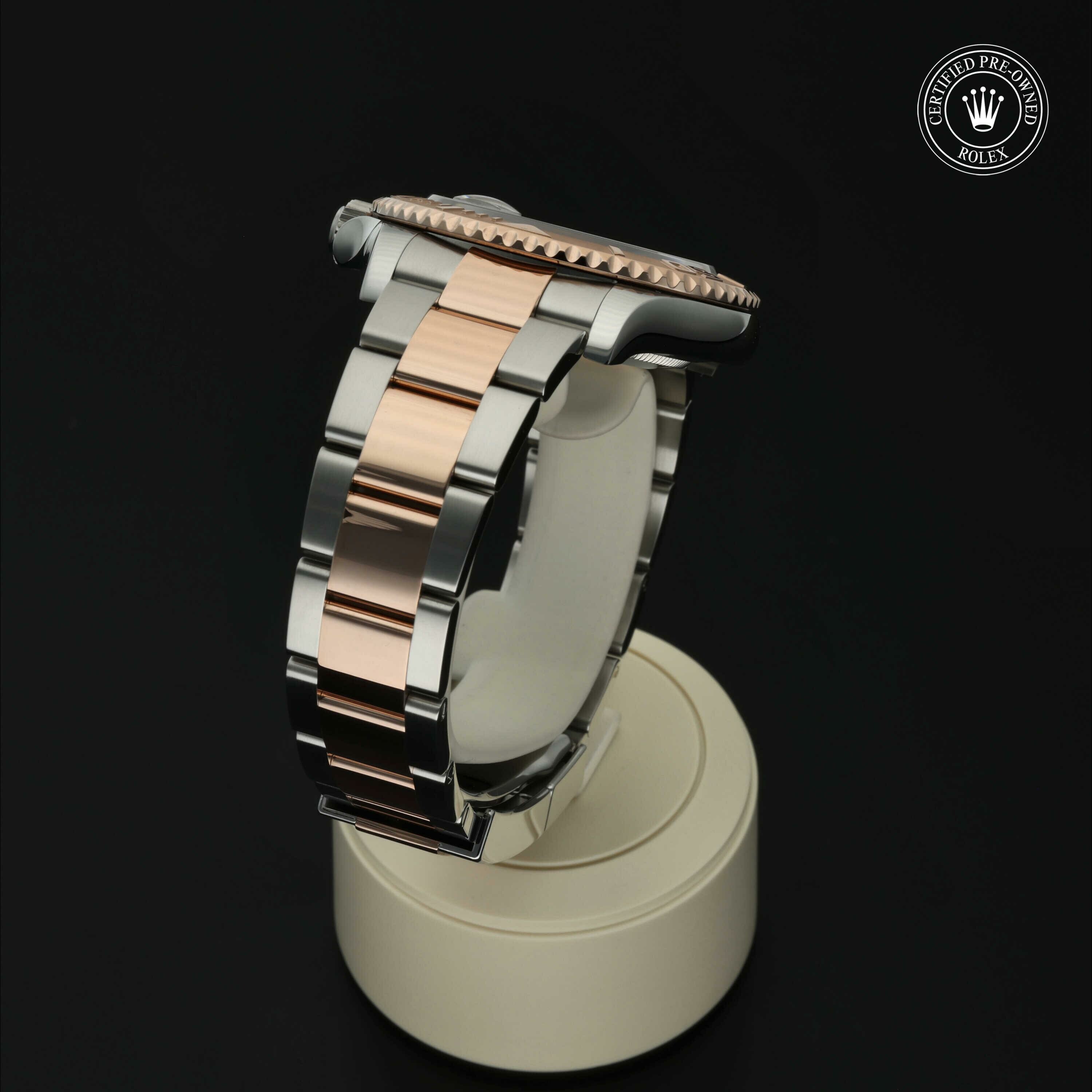 Rolex Yacht-Master 40 en Rolesor 18 Carat Rouge M126621-0002 chez Hall of Time - vue 21