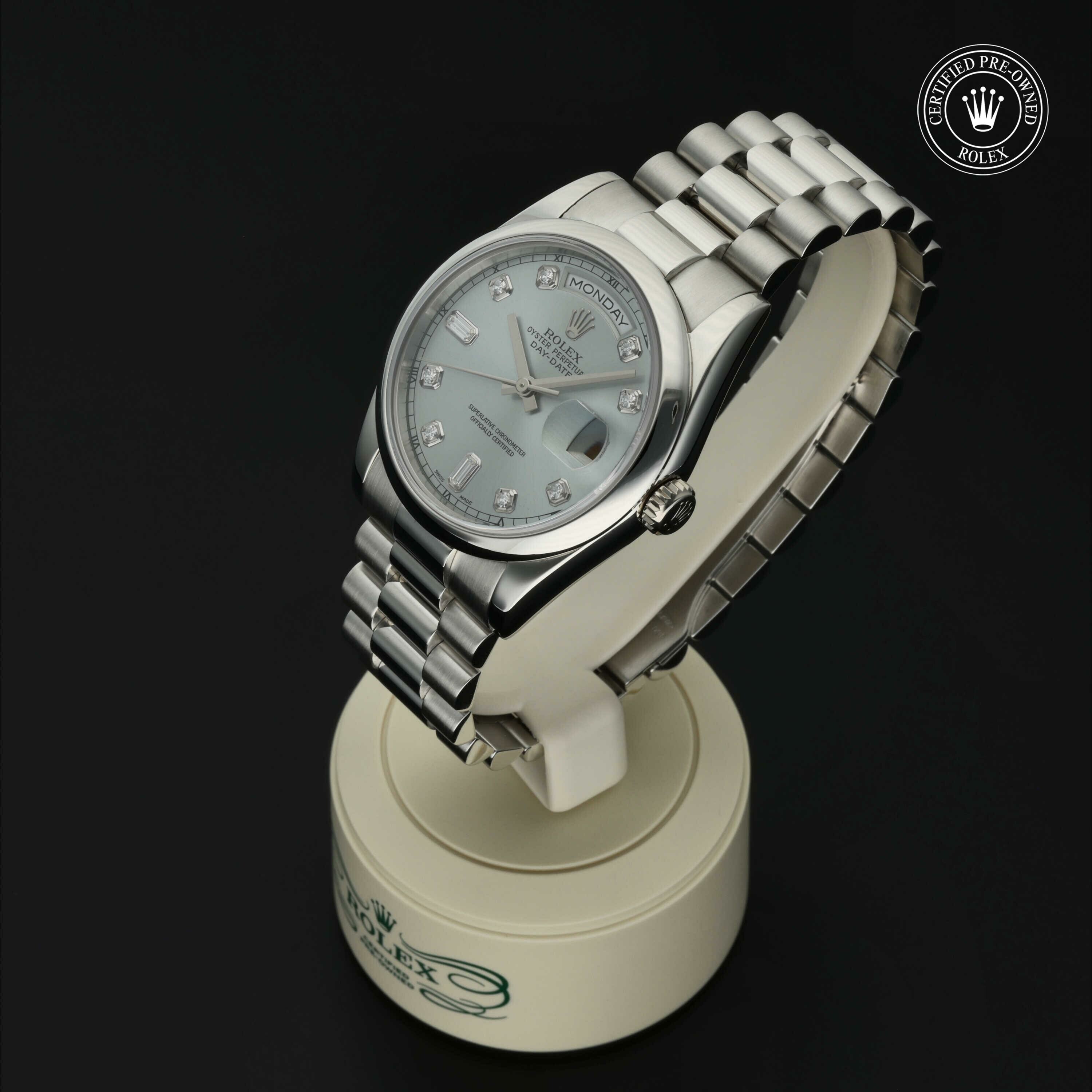 Rolex Day-Date 36 in Platina M118206-0007 at Hall of Time - vue 6