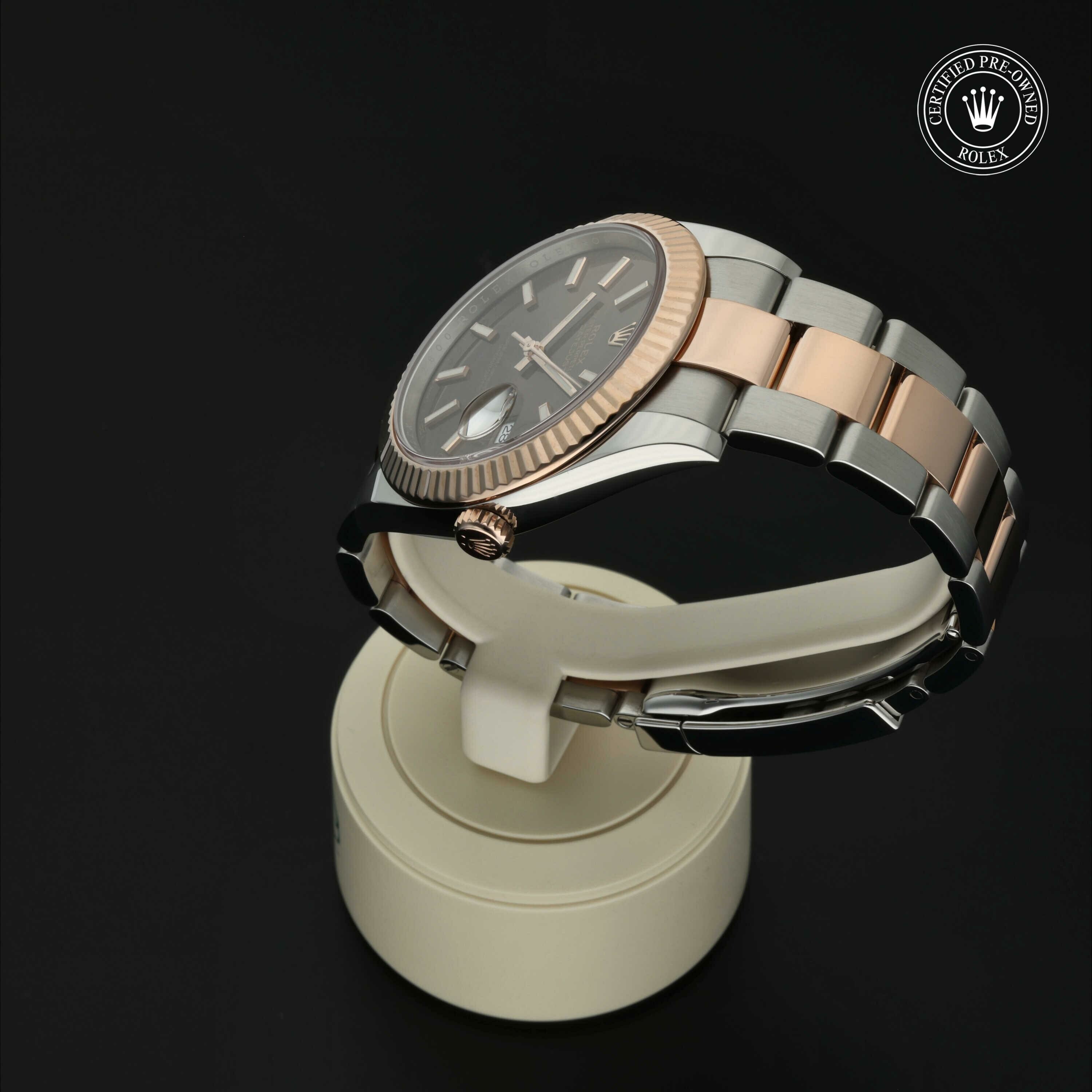 Rolex Datejust 41 in Rolesor 18 karaat Rood M126331-0001 at Hall of Time - vue 12