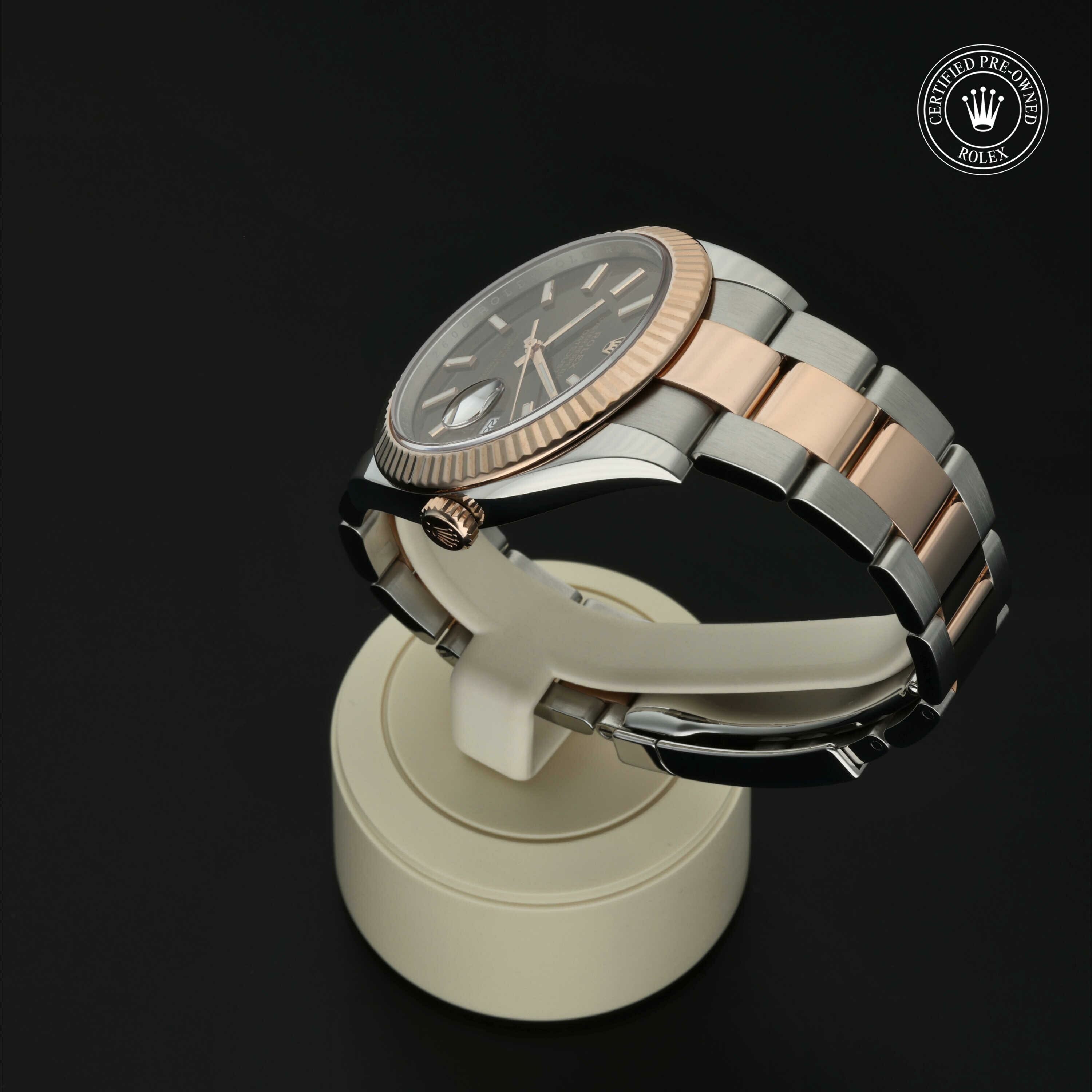 Rolex Datejust 41 in Rolesor 18 karaat Rood M126331-0001 at Hall of Time - vue 13