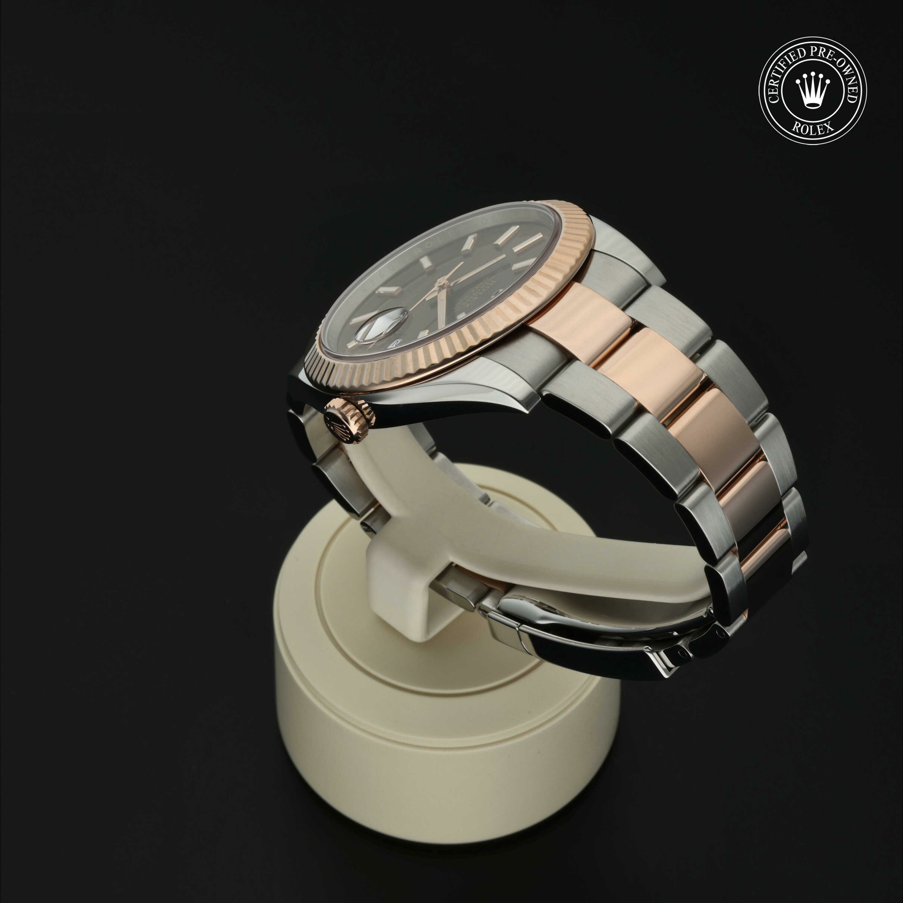Rolex Datejust 41 in Rolesor 18 karaat Rood M126331-0001 at Hall of Time - vue 14