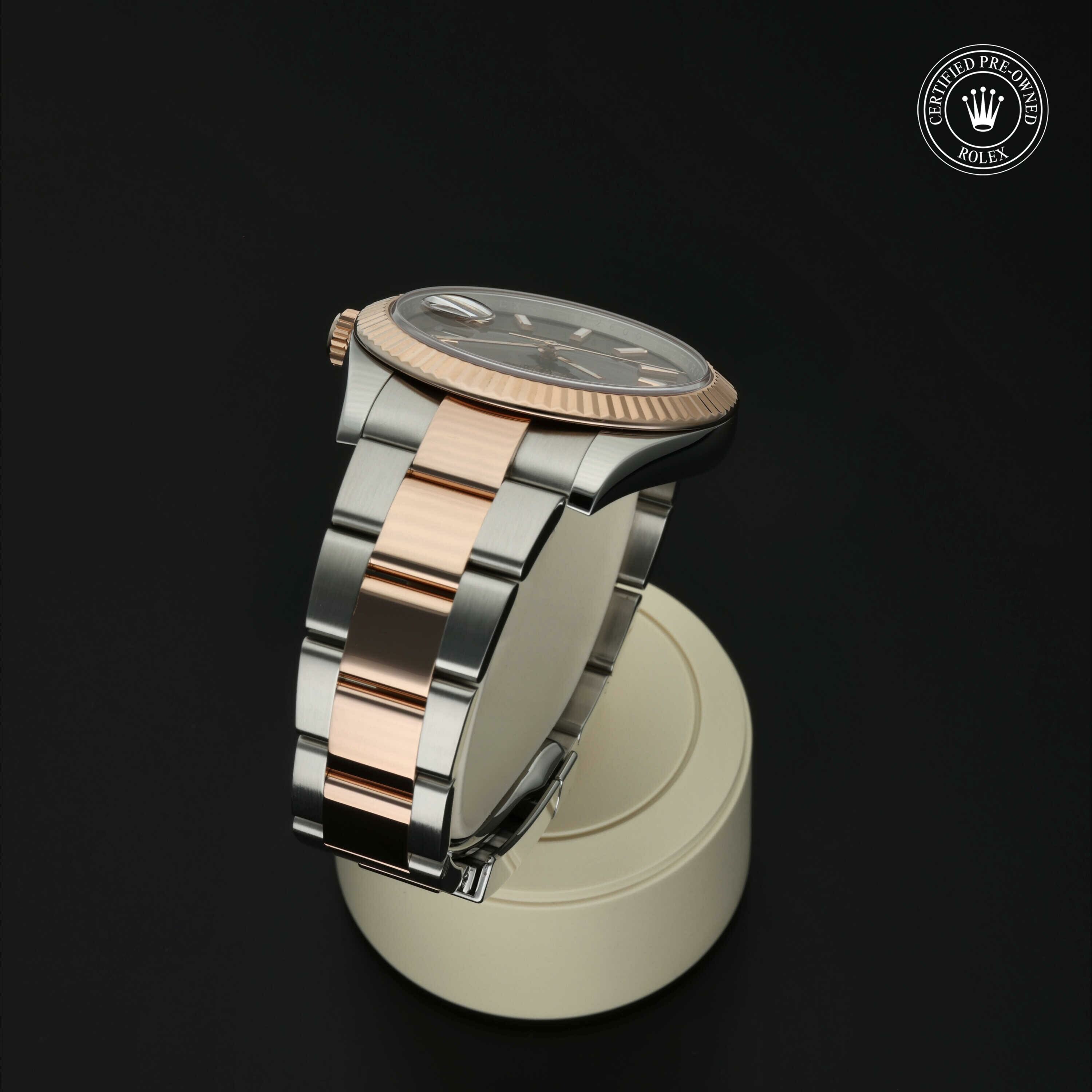 Rolex Datejust 41 in Rolesor 18 karaat Rood M126331-0001 at Hall of Time - vue 21