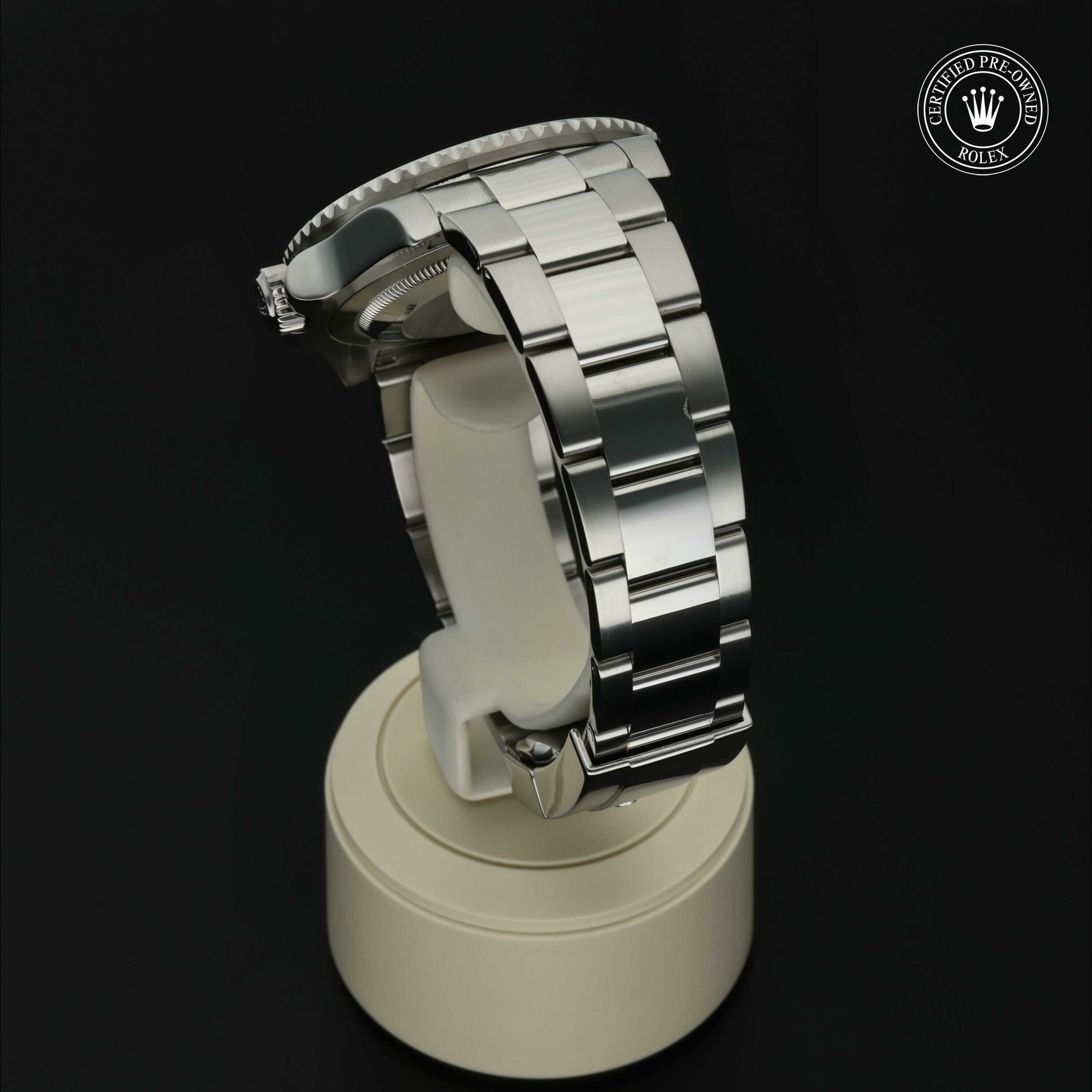 Rolex GMT‑Master II in Staal M116710LN-0001 at Hall of Time - vue 17