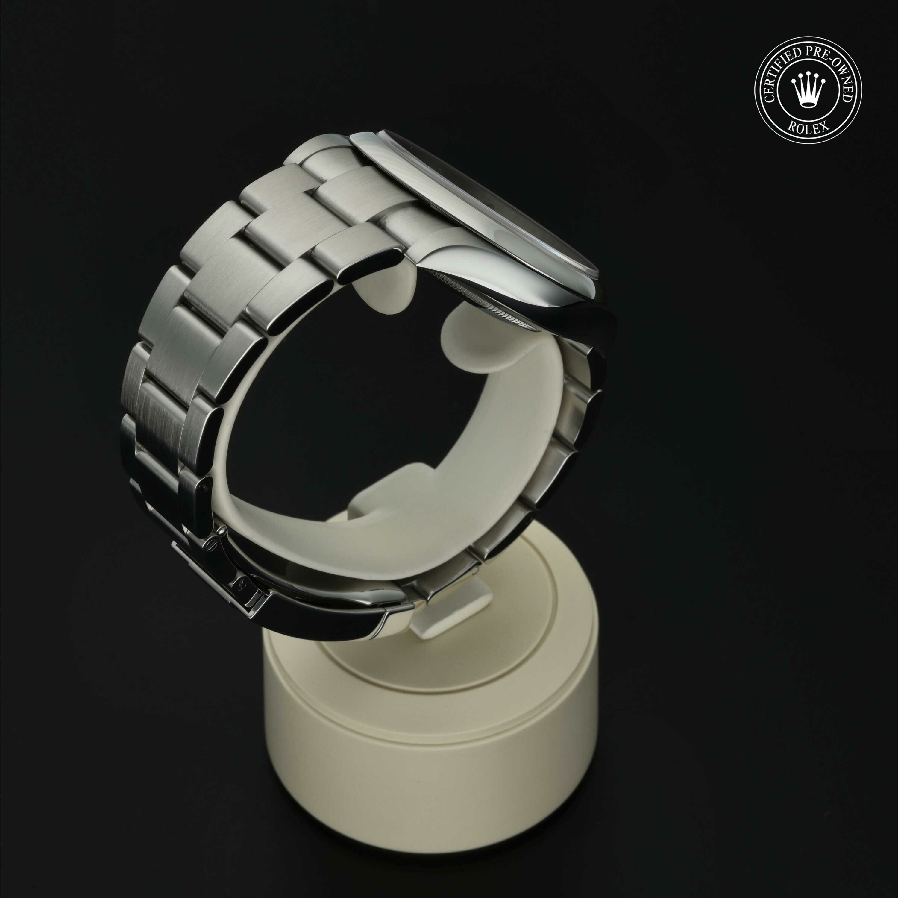Rolex Oyster Perpetual 41 in Staal M124300-0005 at Hall of Time - vue 24