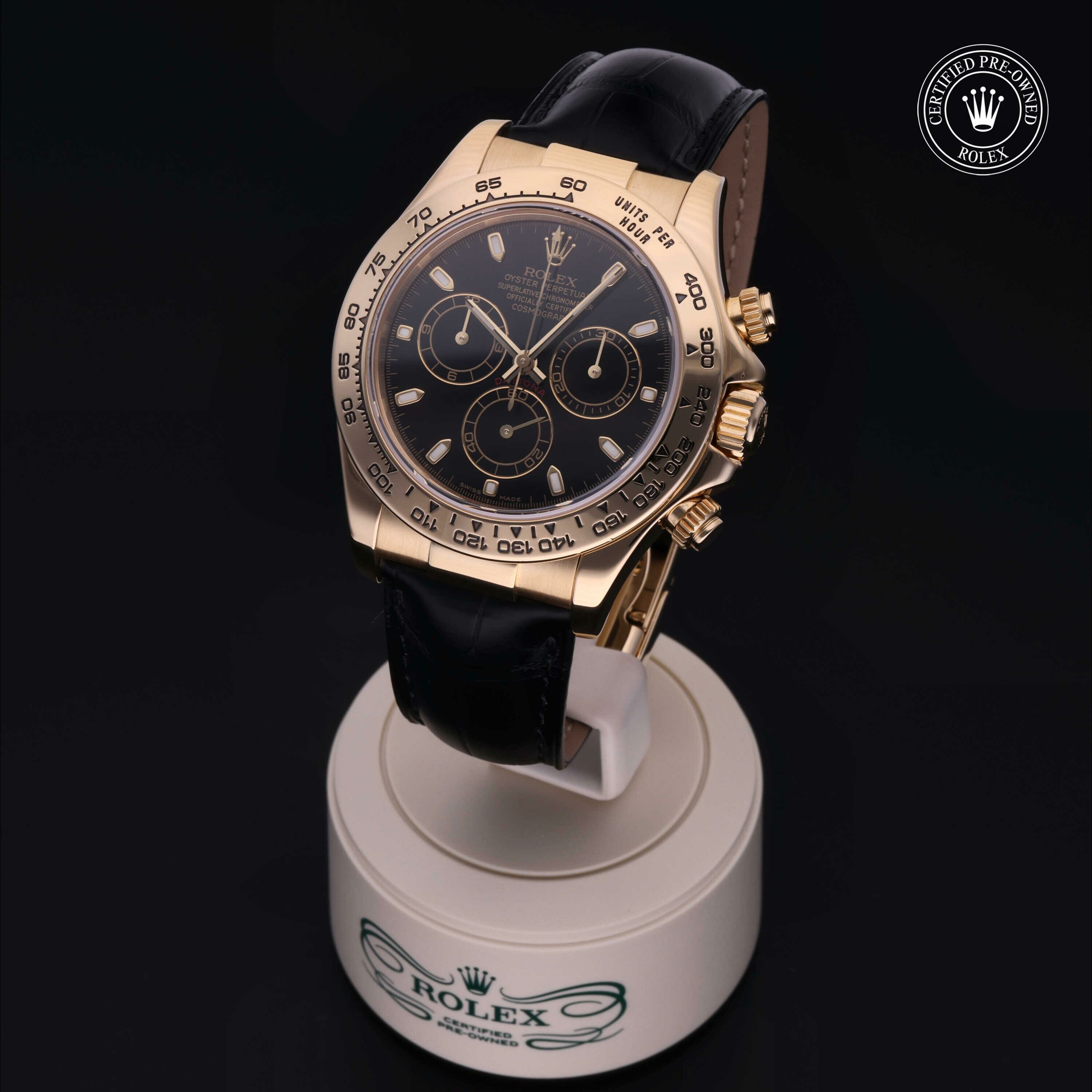 Rolex Oyster Perpetual Cosmograph Daytona in Gold 18 Carat Yellow M116518-0033 at Hall of Time - view 3