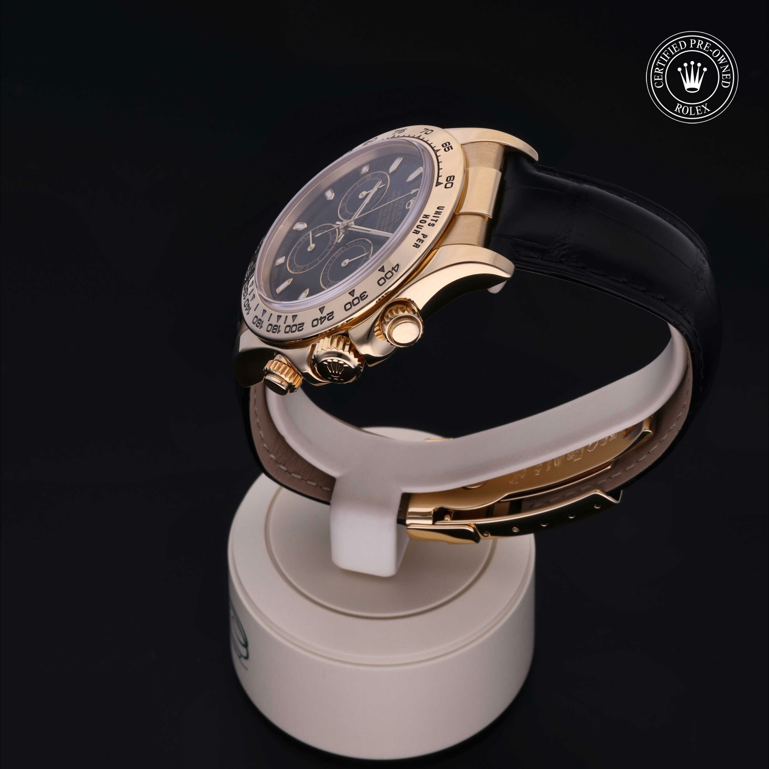 Rolex Oyster Perpetual Cosmograph Daytona in Gold 18 Carat Yellow M116518-0033 at Hall of Time - view 11