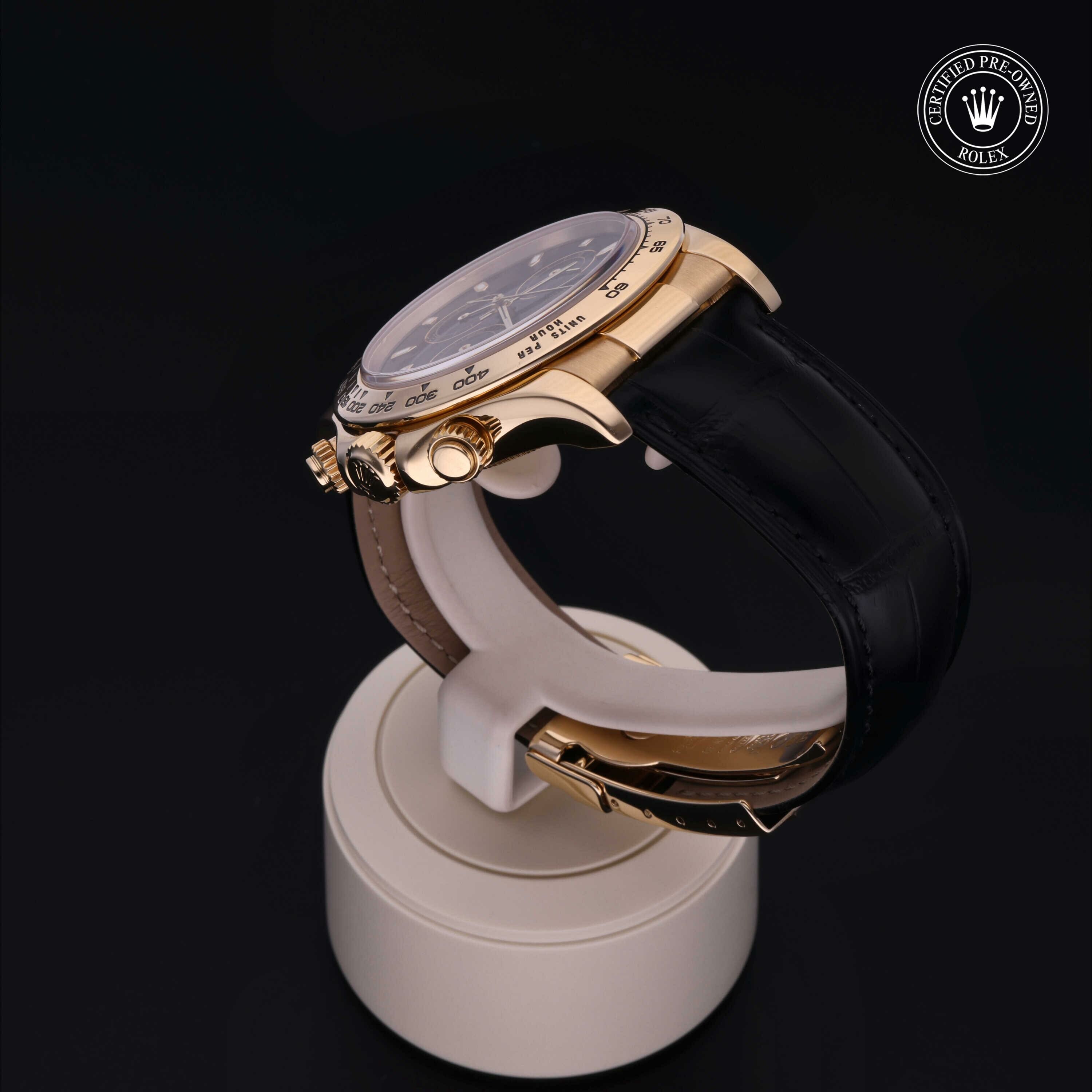 Rolex Oyster Perpetual Cosmograph Daytona in Gold 18 Carat Yellow M116518-0033 at Hall of Time - view 14