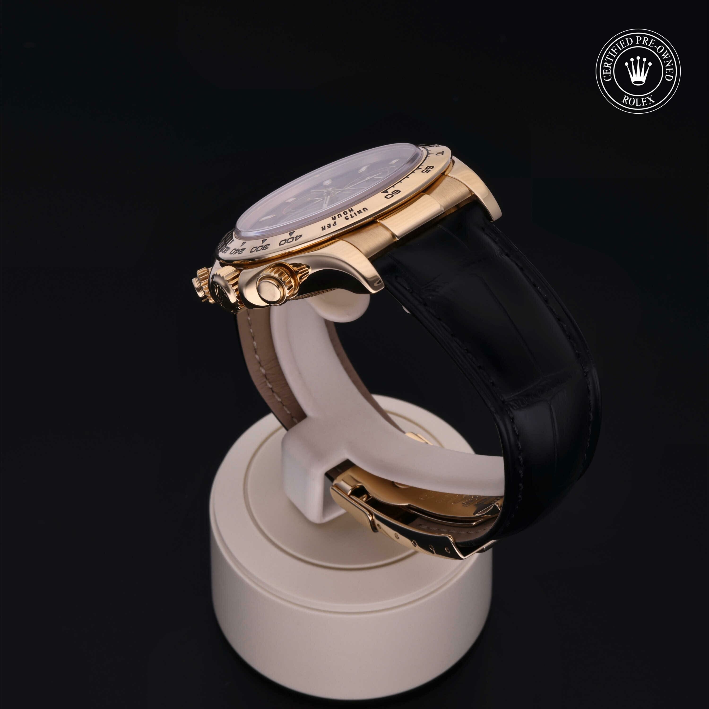 Rolex Oyster Perpetual Cosmograph Daytona in Gold 18 Carat Yellow M116518-0033 at Hall of Time - view 15