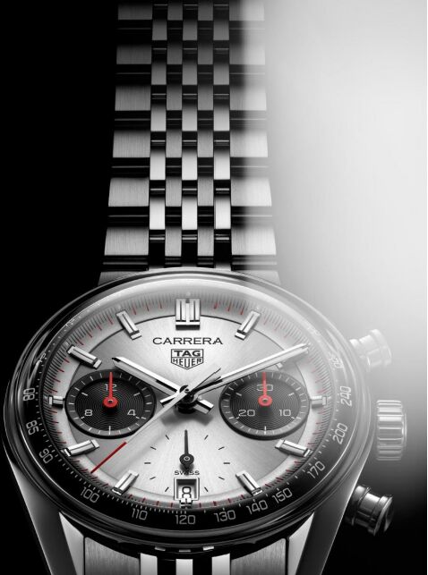 Montre TAG Heuer Carrera Chronograph vue de face
